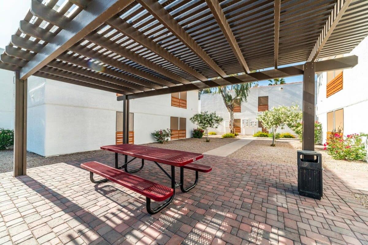41B - Casa Grande modern 1bd condo heated pool view 5