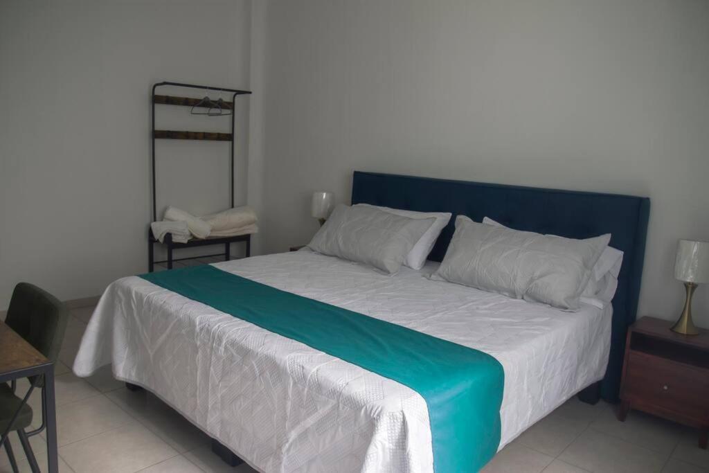 Departamento 6 Santa Mónica centro histórico.