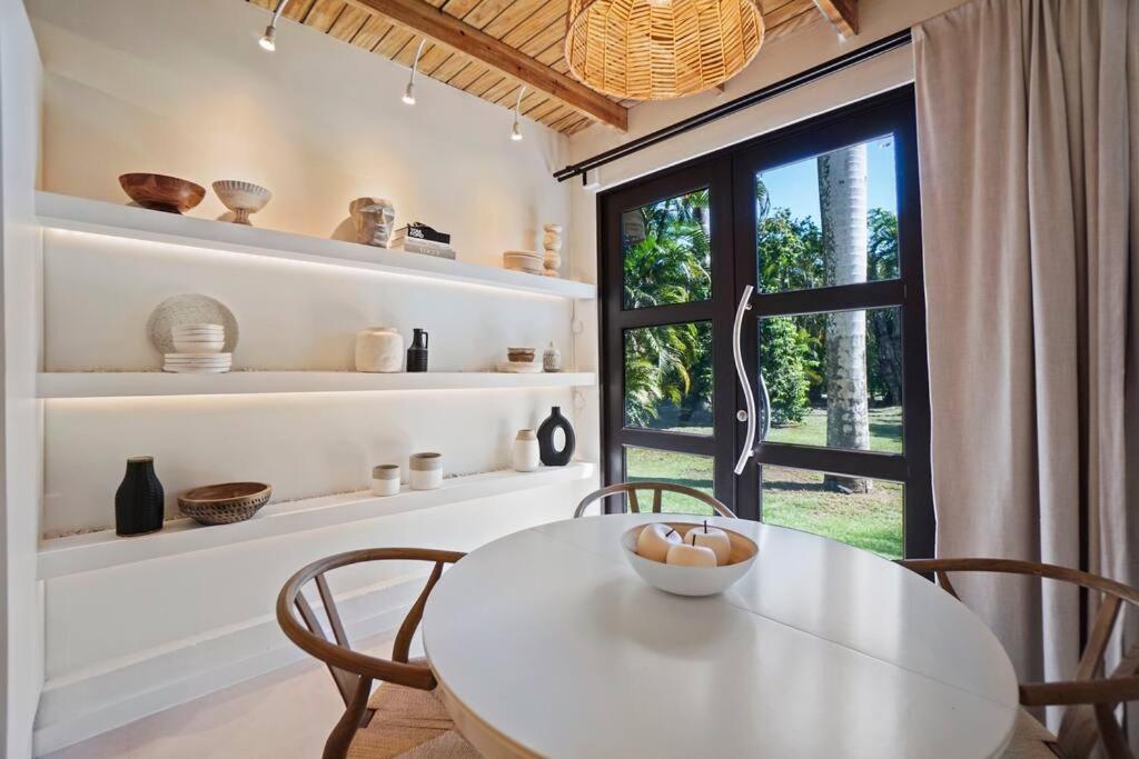 Boho Retreat Beach Pool Central AC Generator