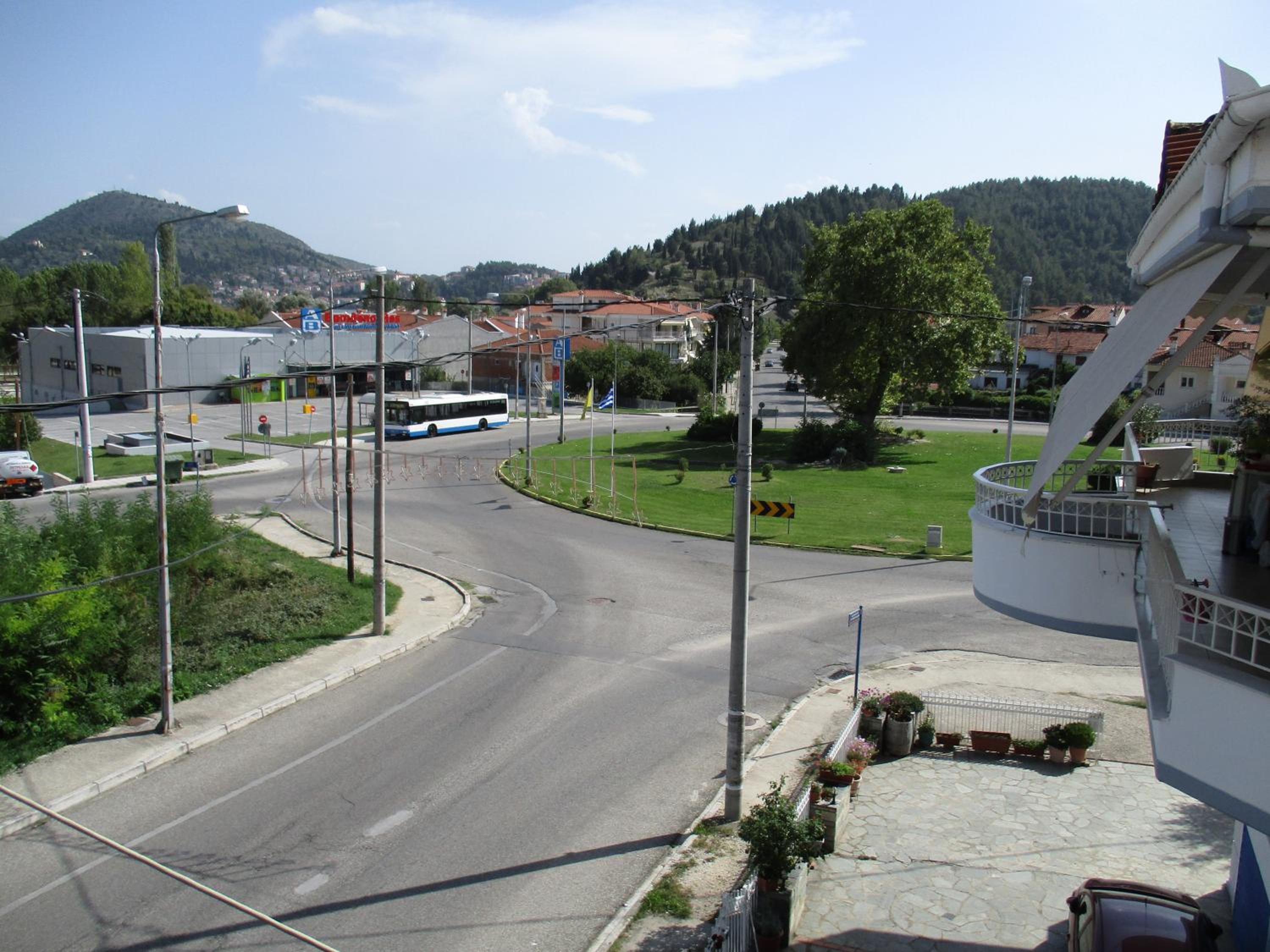 Kyknos De Luxe Suites & Rooms view 5