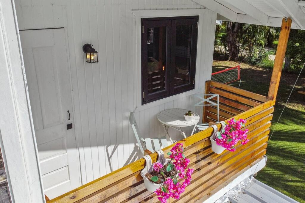 Boho Retreat Beach Pool Central AC Generator