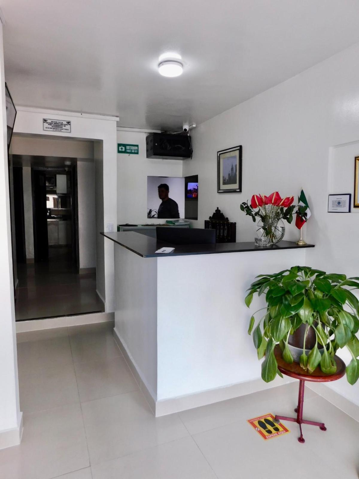 Hotel Casa Navi - Property Image 3