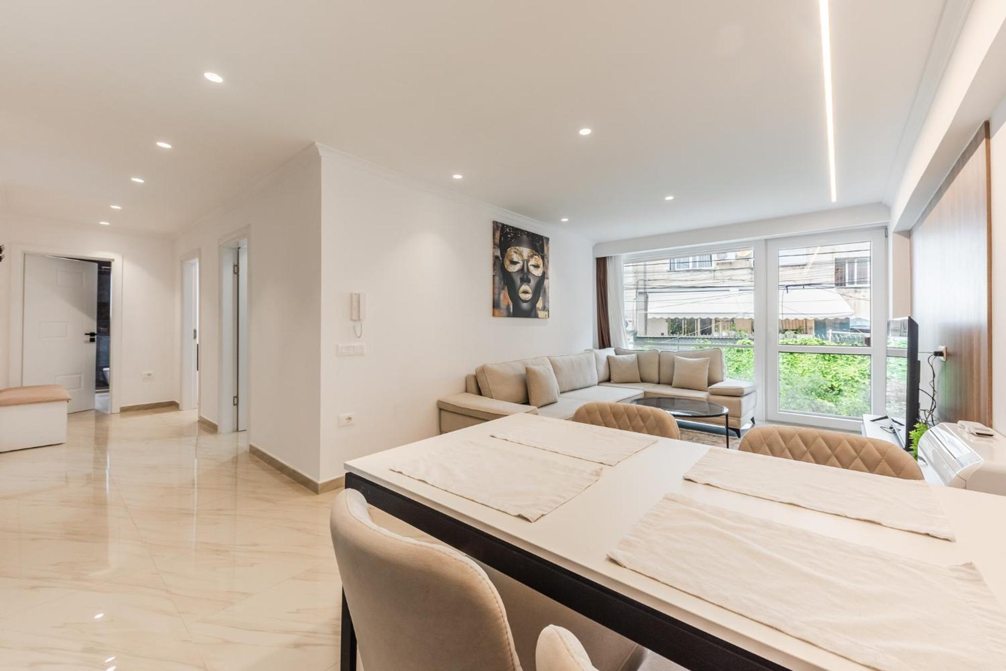 Mumba Apartments by Kondo Stays