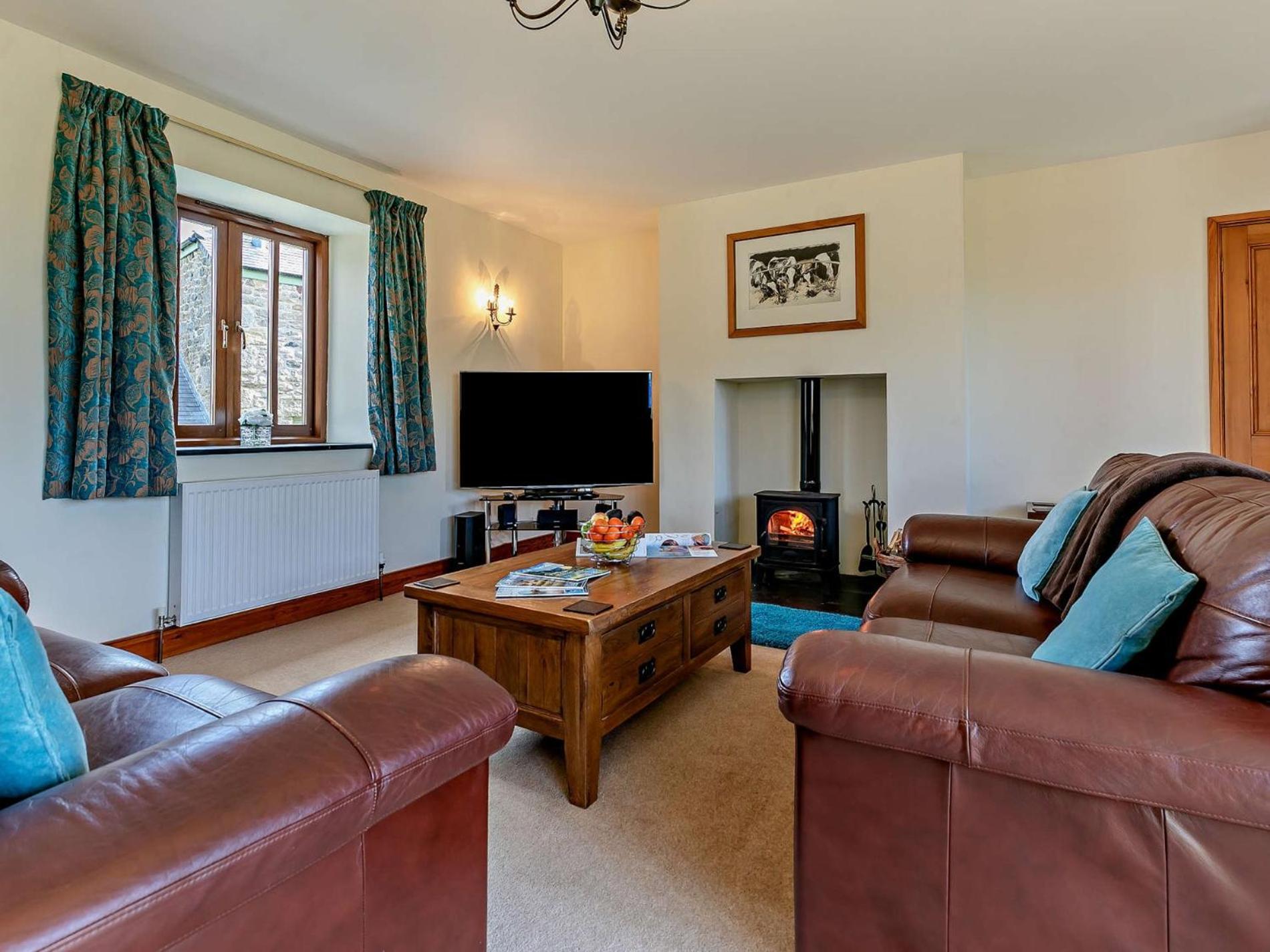 2 Bed in Helston oc-roseb view 4