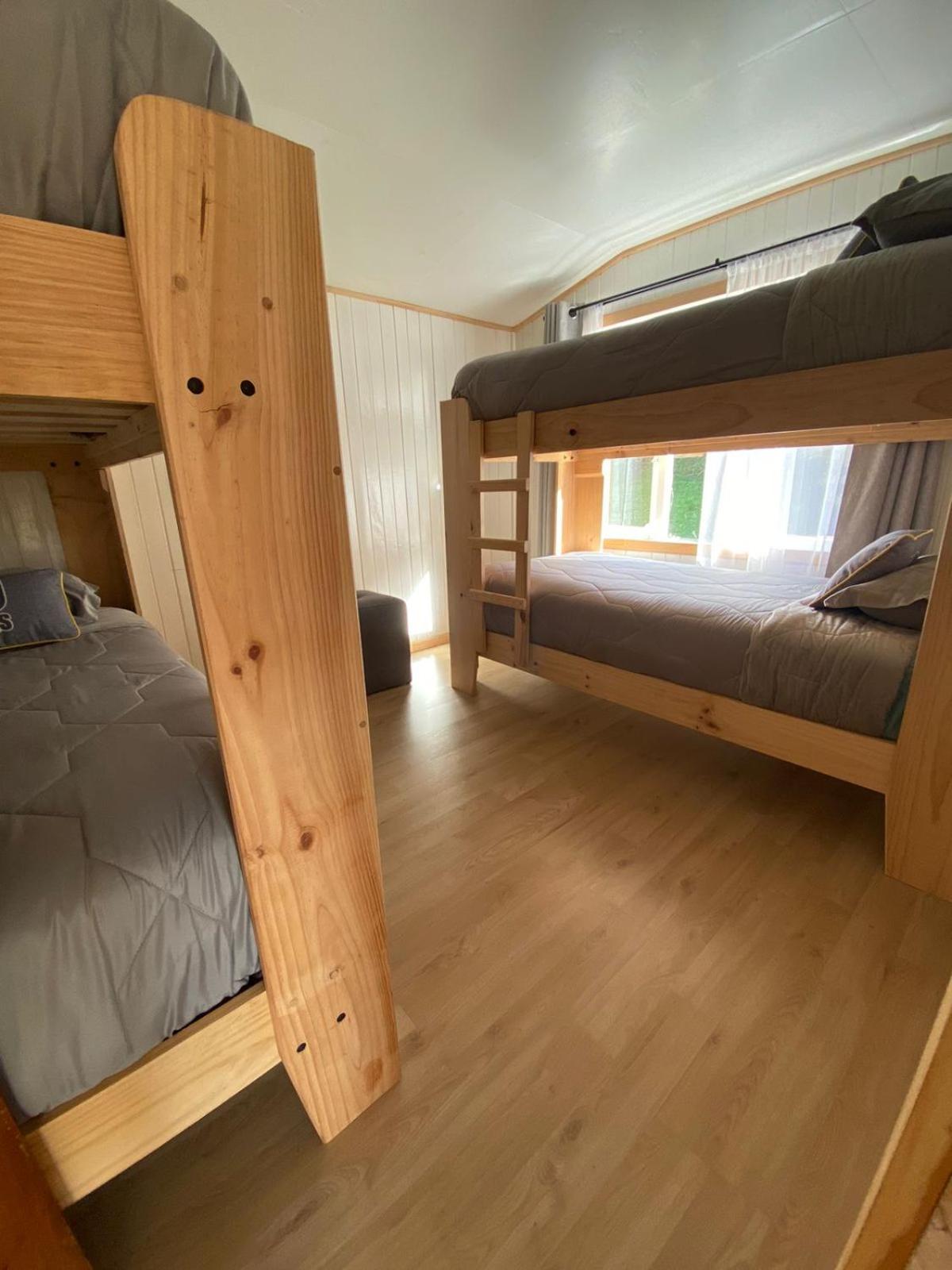 Refugio Ballena Hostel
