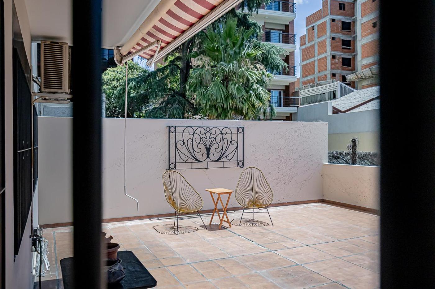 Apartamento con Terraza en Parque Centenario