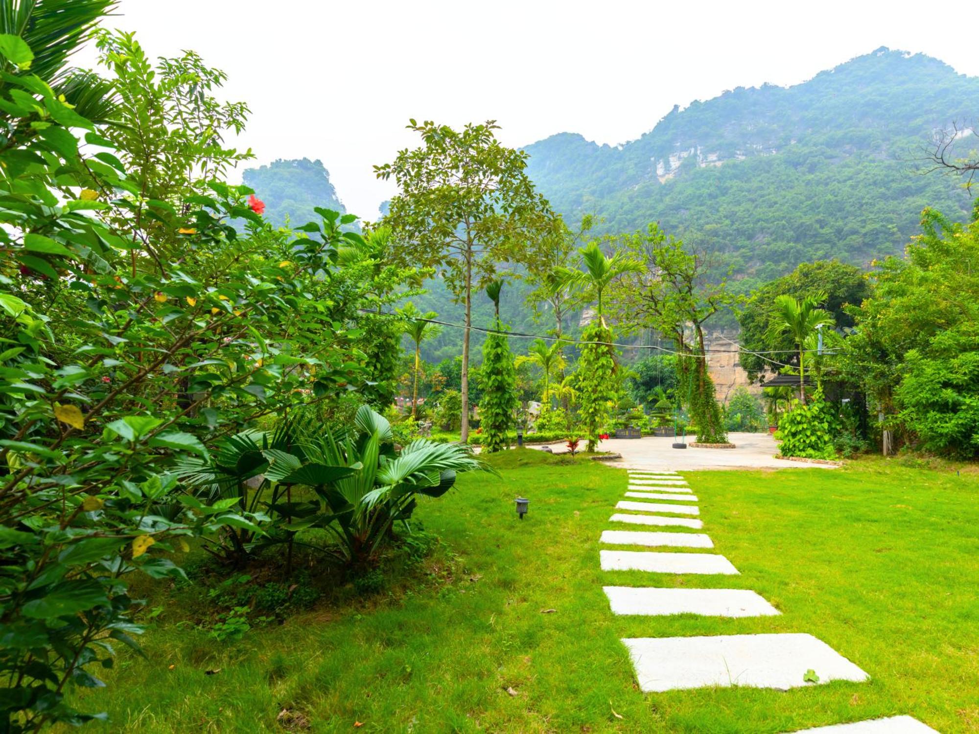 Hoang Minh Mountainside Villa