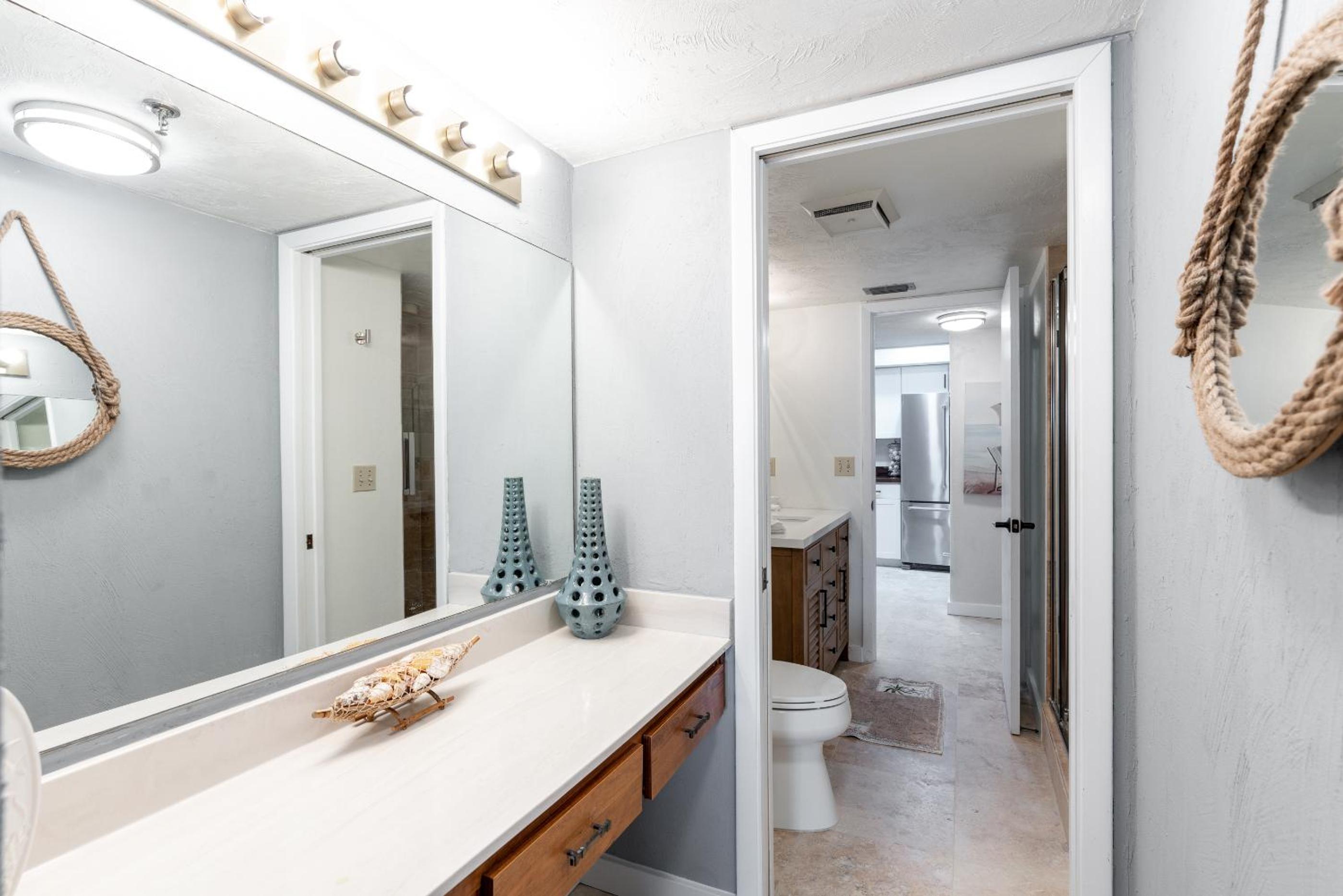 Luxury, Direct Oceanfront Unit and Balcony, Southeast Corner, Heated Pool, Garage Parking