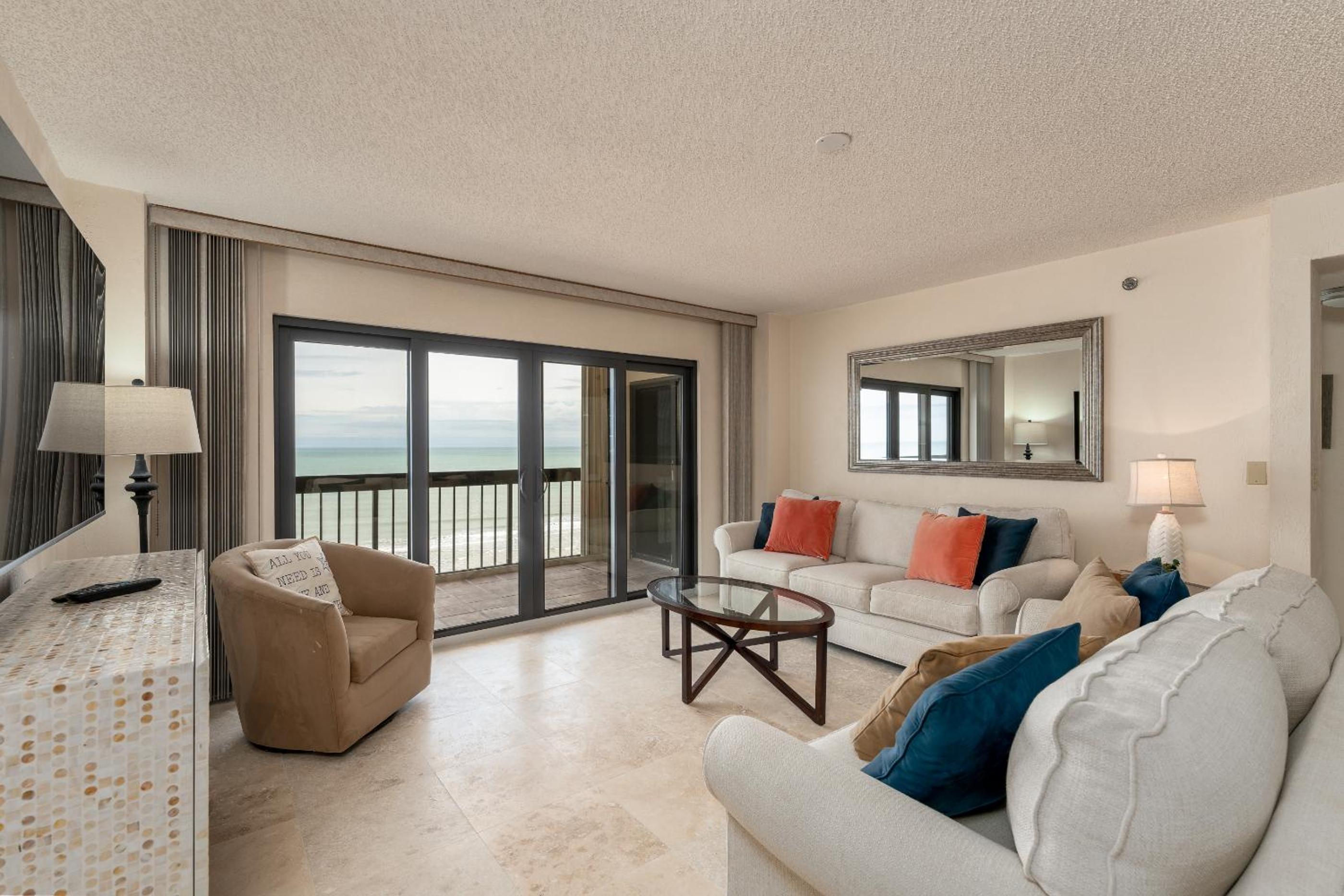 Luxury, Direct Oceanfront Unit and Balcony, Southeast Corner, Heated Pool, Garage Parking