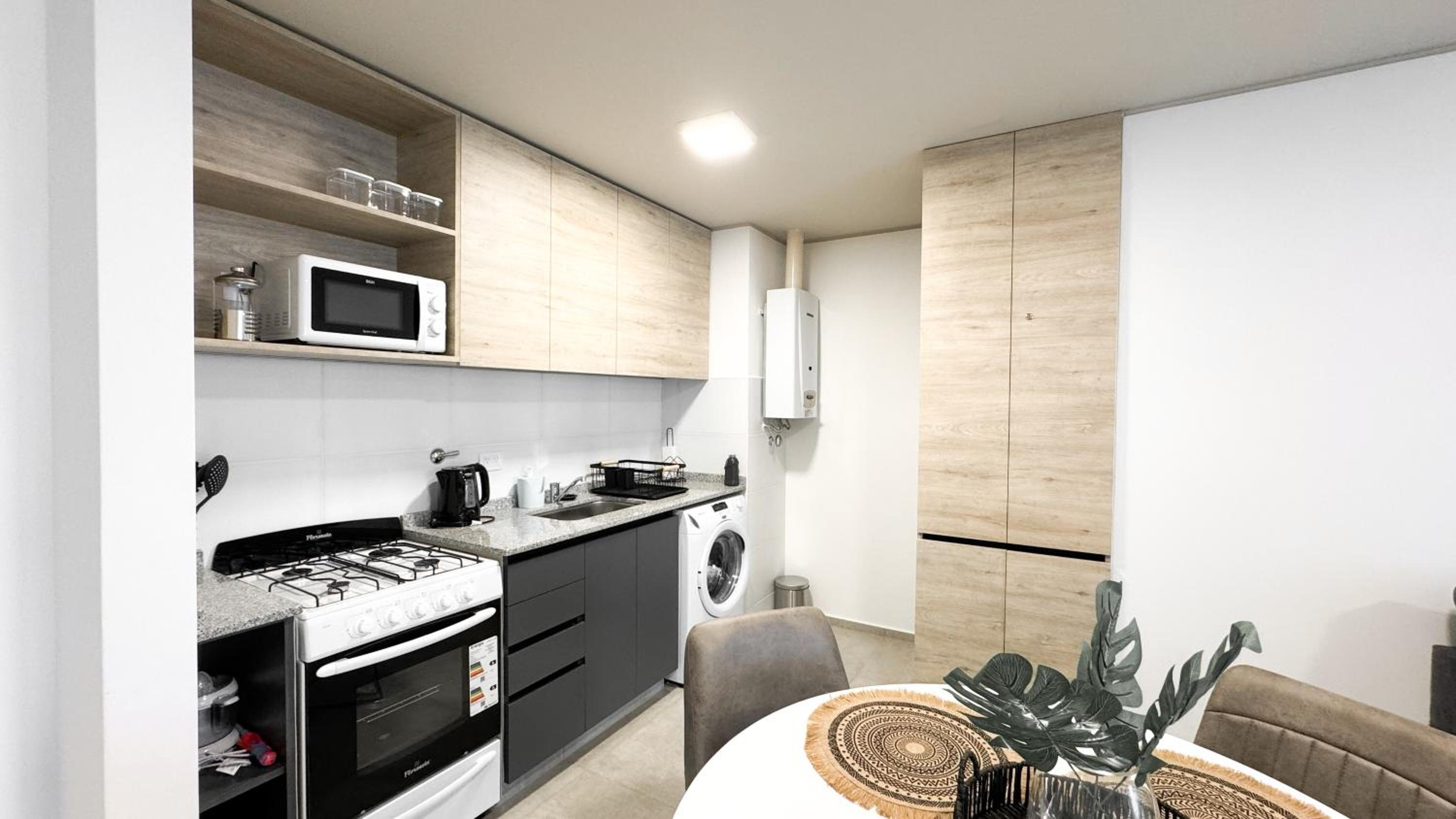 SERIETÁ 1 dormitorio con pileta y terraza