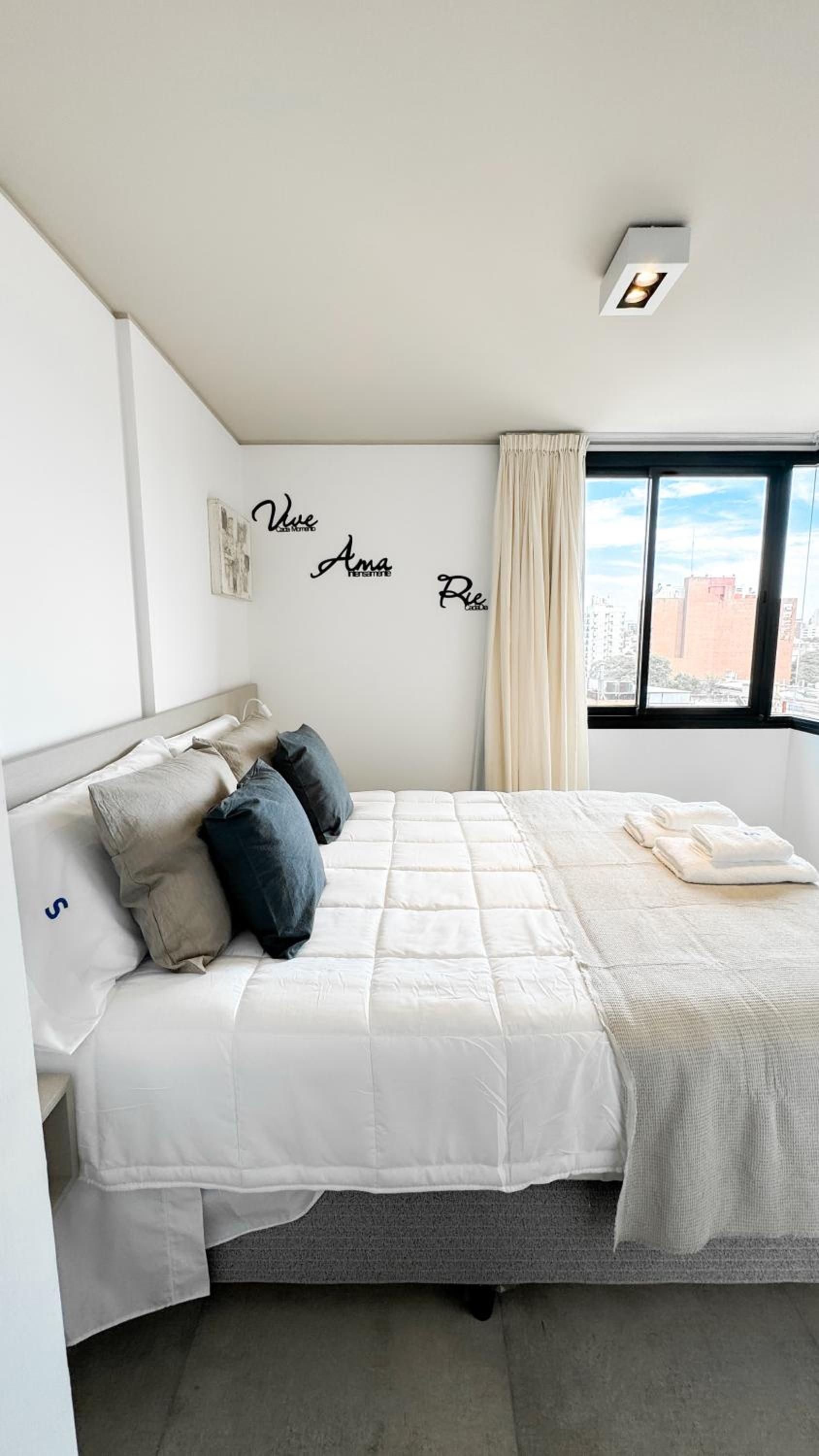 SERIETÁ 1 dormitorio con pileta y terraza