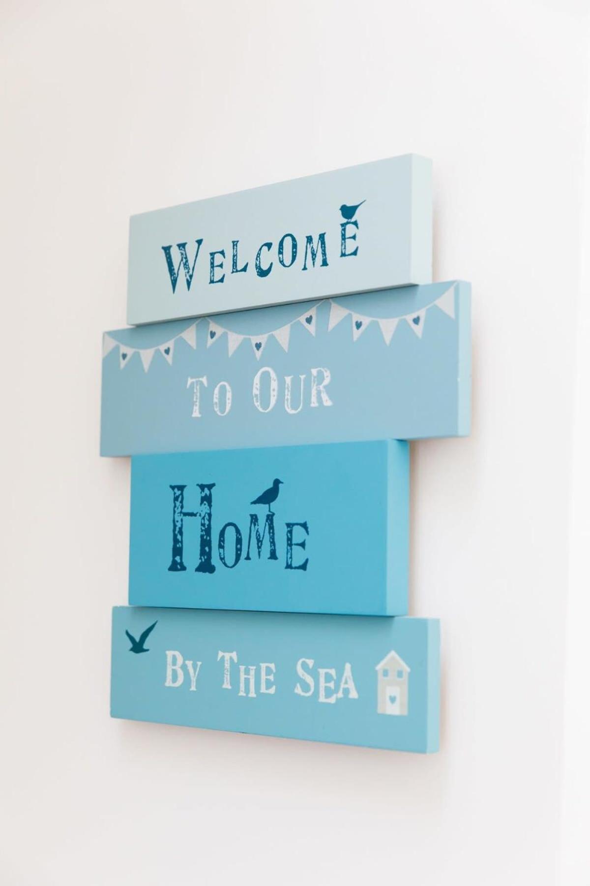 Delightful Seaside Hideaway 5 Mins to Beach