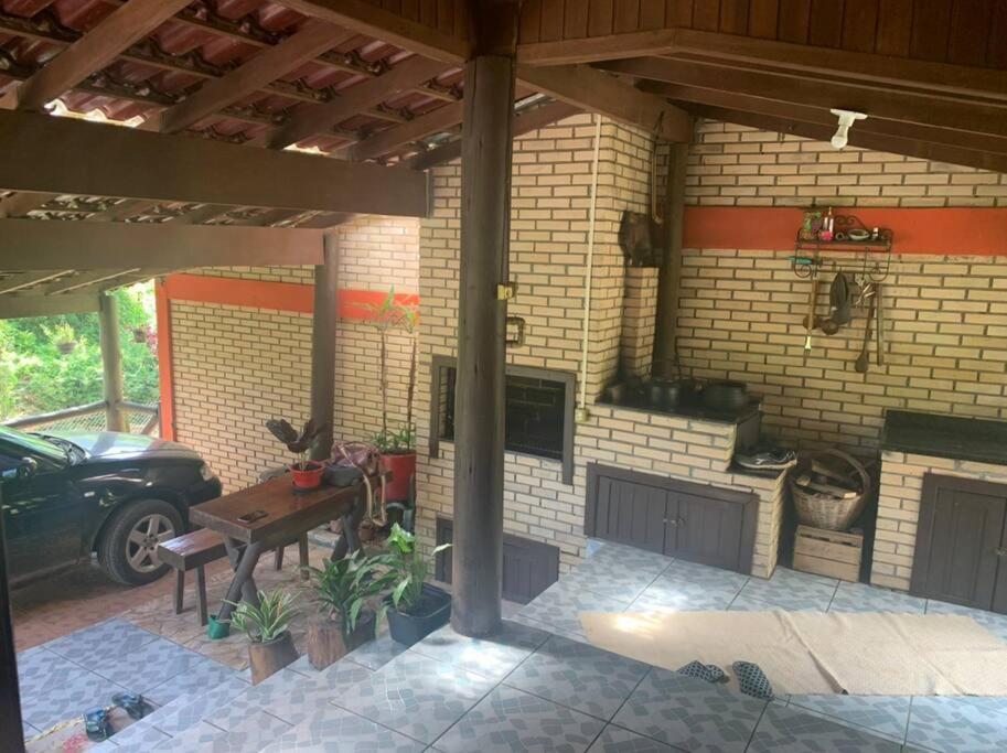 Sítio em área rural, ao pé da Serra Gaúcha.
