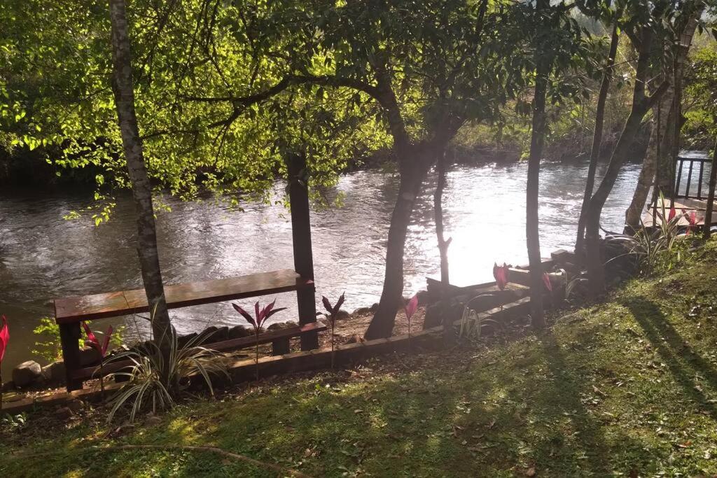 Sítio em área rural, ao pé da Serra Gaúcha.