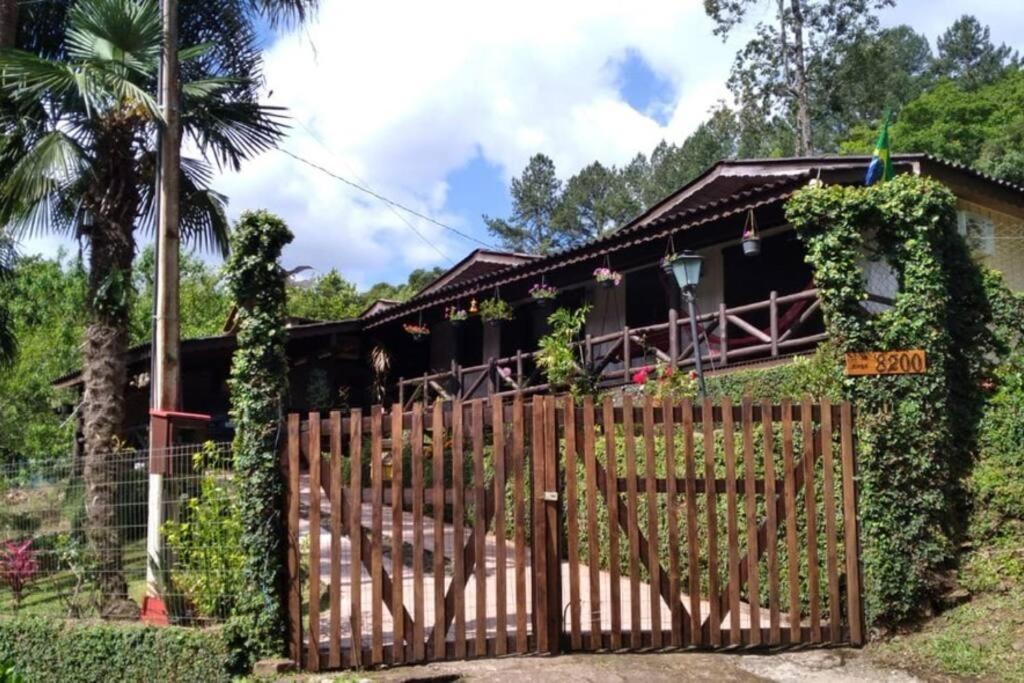 Sítio em área rural, ao pé da Serra Gaúcha.