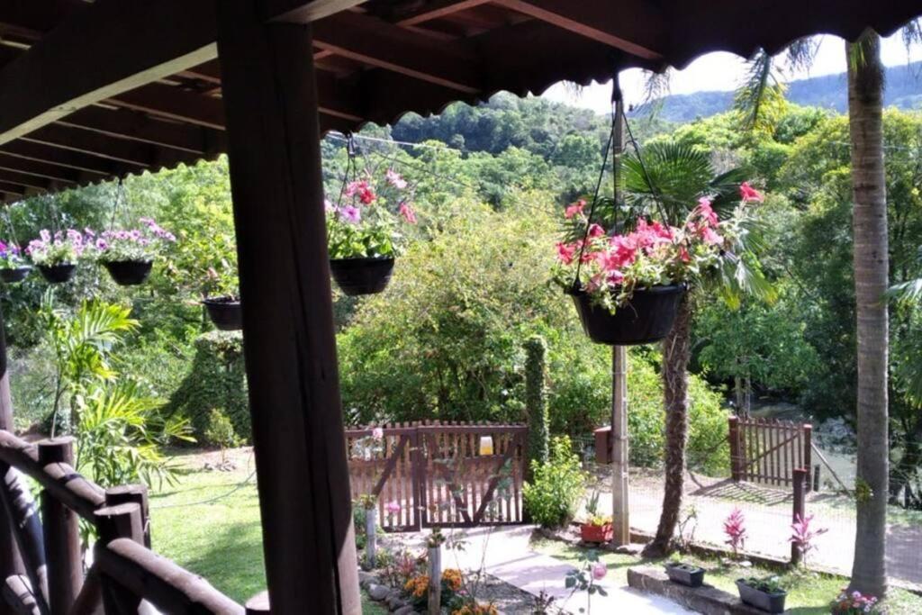 Sítio em área rural, ao pé da Serra Gaúcha.
