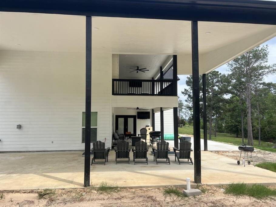 Waterfront house on Sam Rayburn - Sleeps 23! - Property Image 14