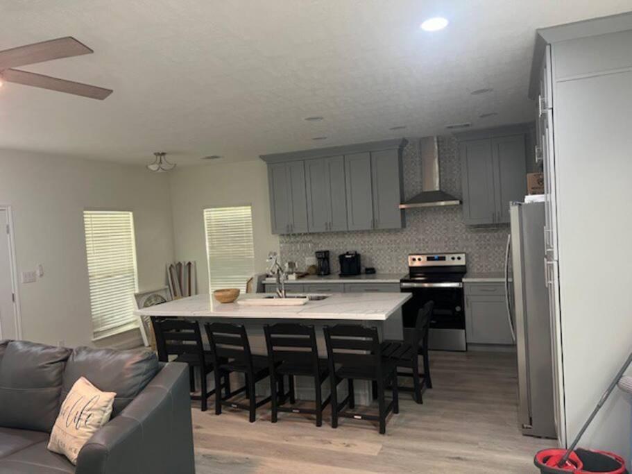 Waterfront house on Sam Rayburn - Sleeps 23! - Property Image 7