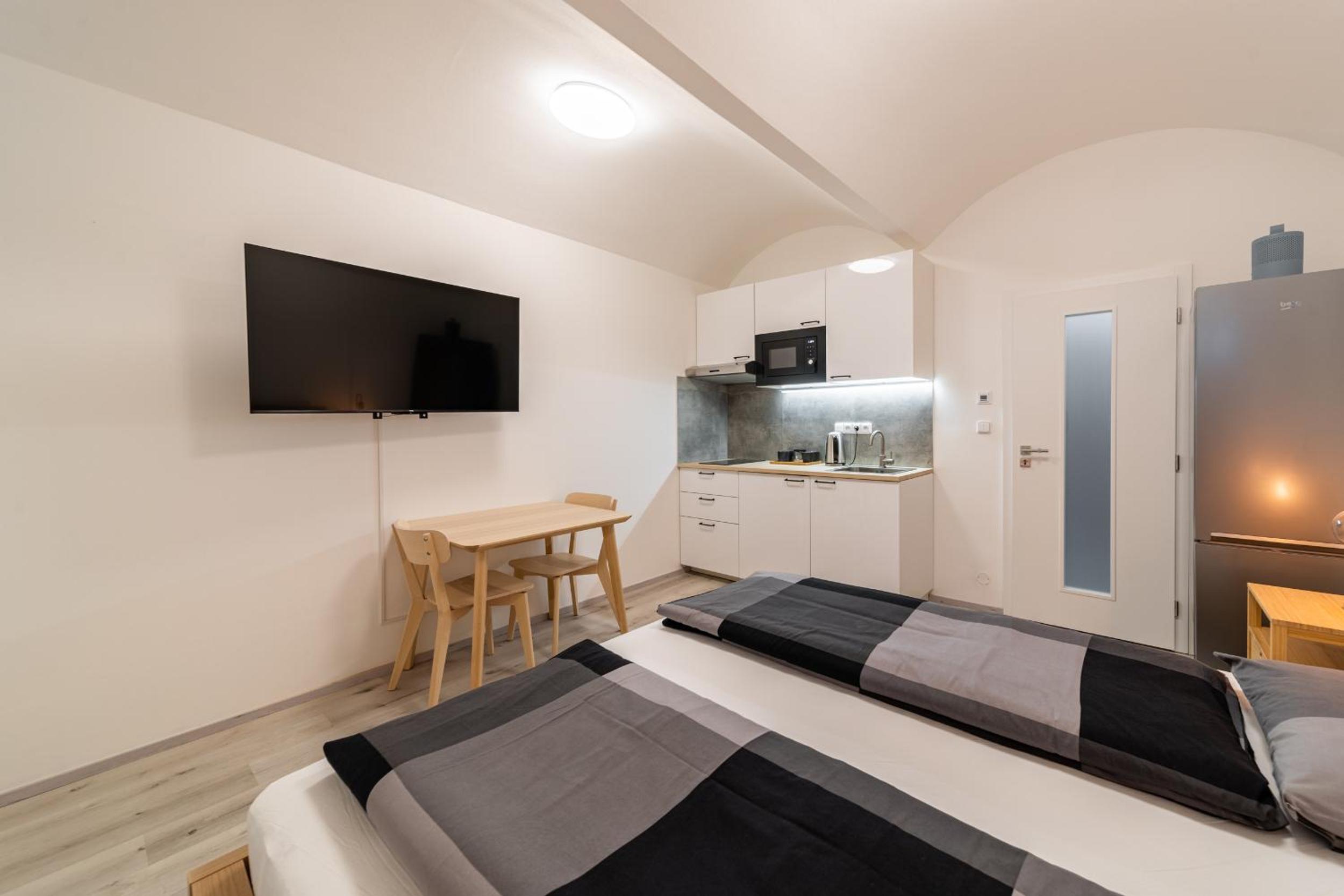 Apartments Borivojova 63