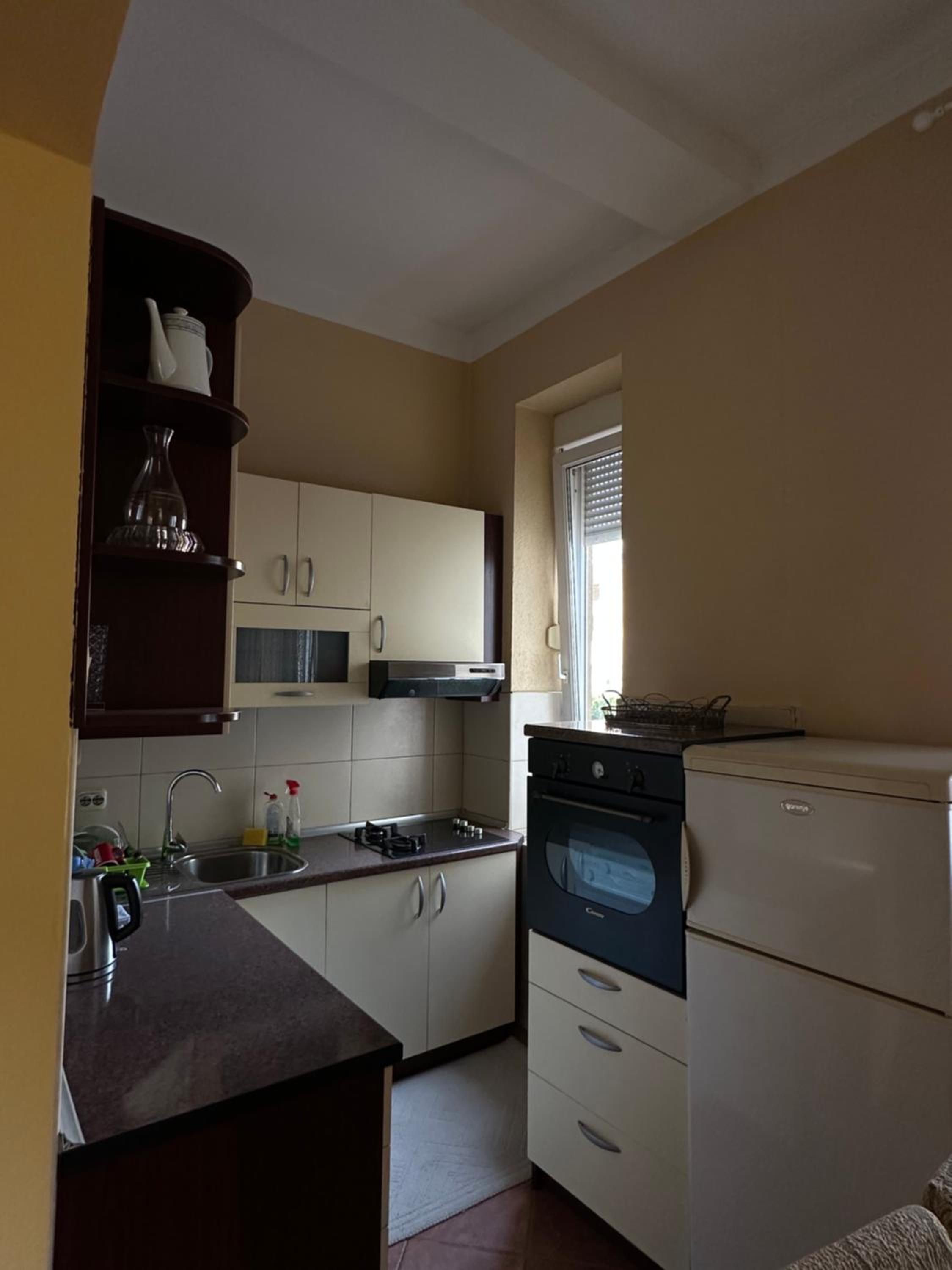 Billy Apartment