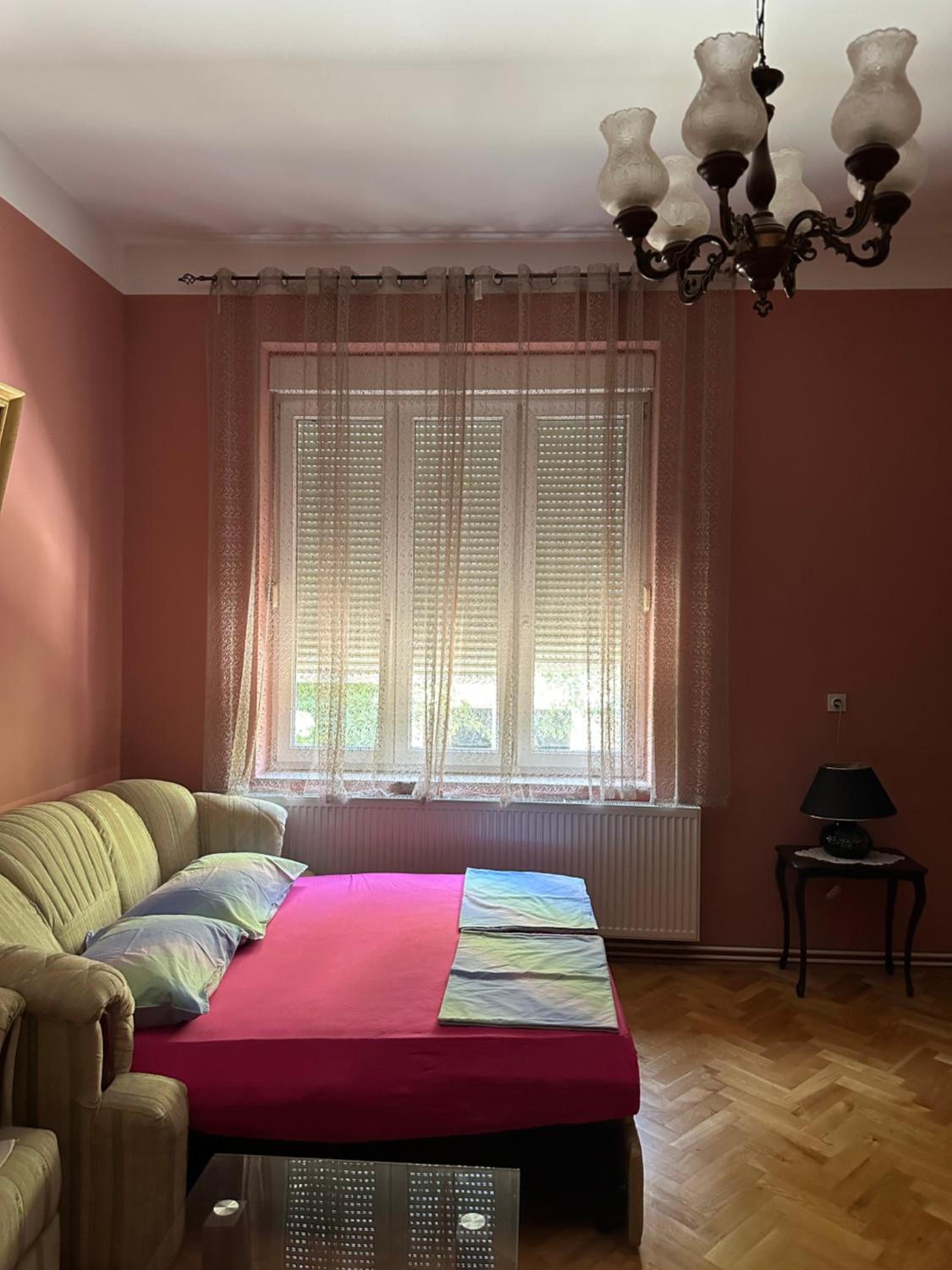 Billy Apartment