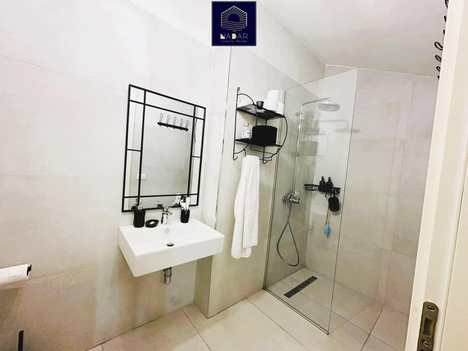 NaDar Luxury House - Green Coast