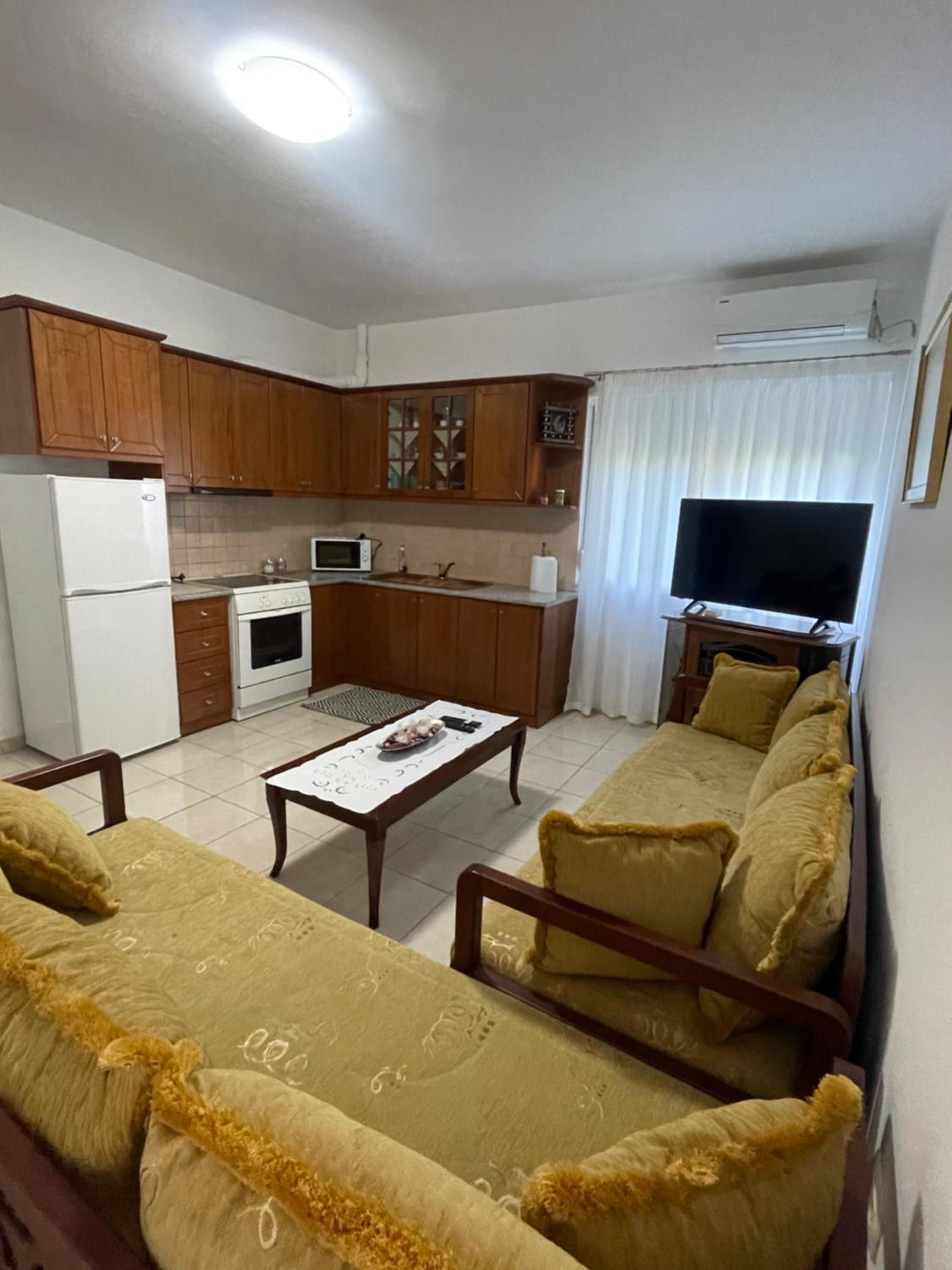 Vicky’s Apartment by the Sea
