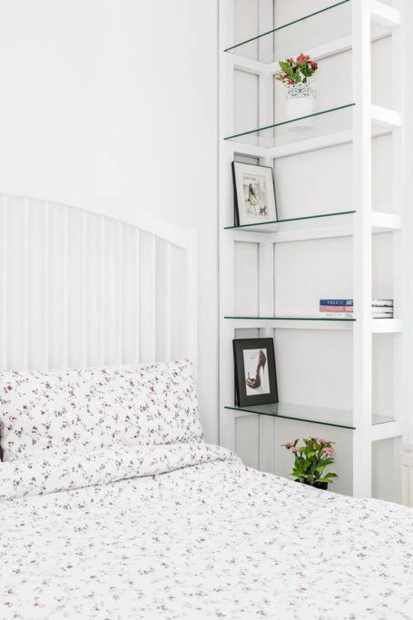 Bright 1-Bedroom Apt in Chelsea