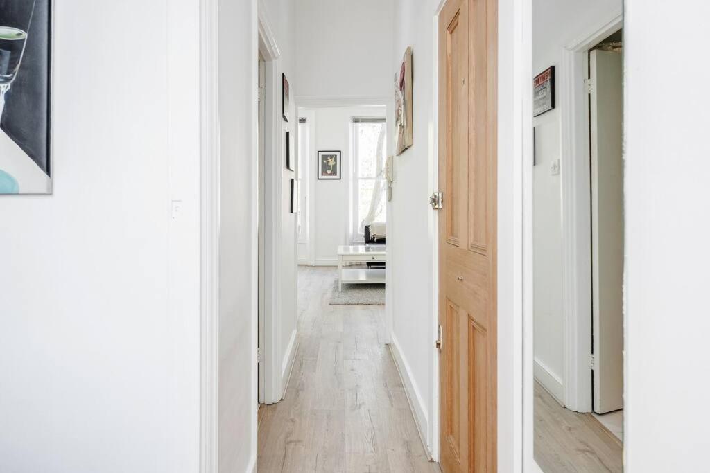 Bright 1-Bedroom Apt in Chelsea