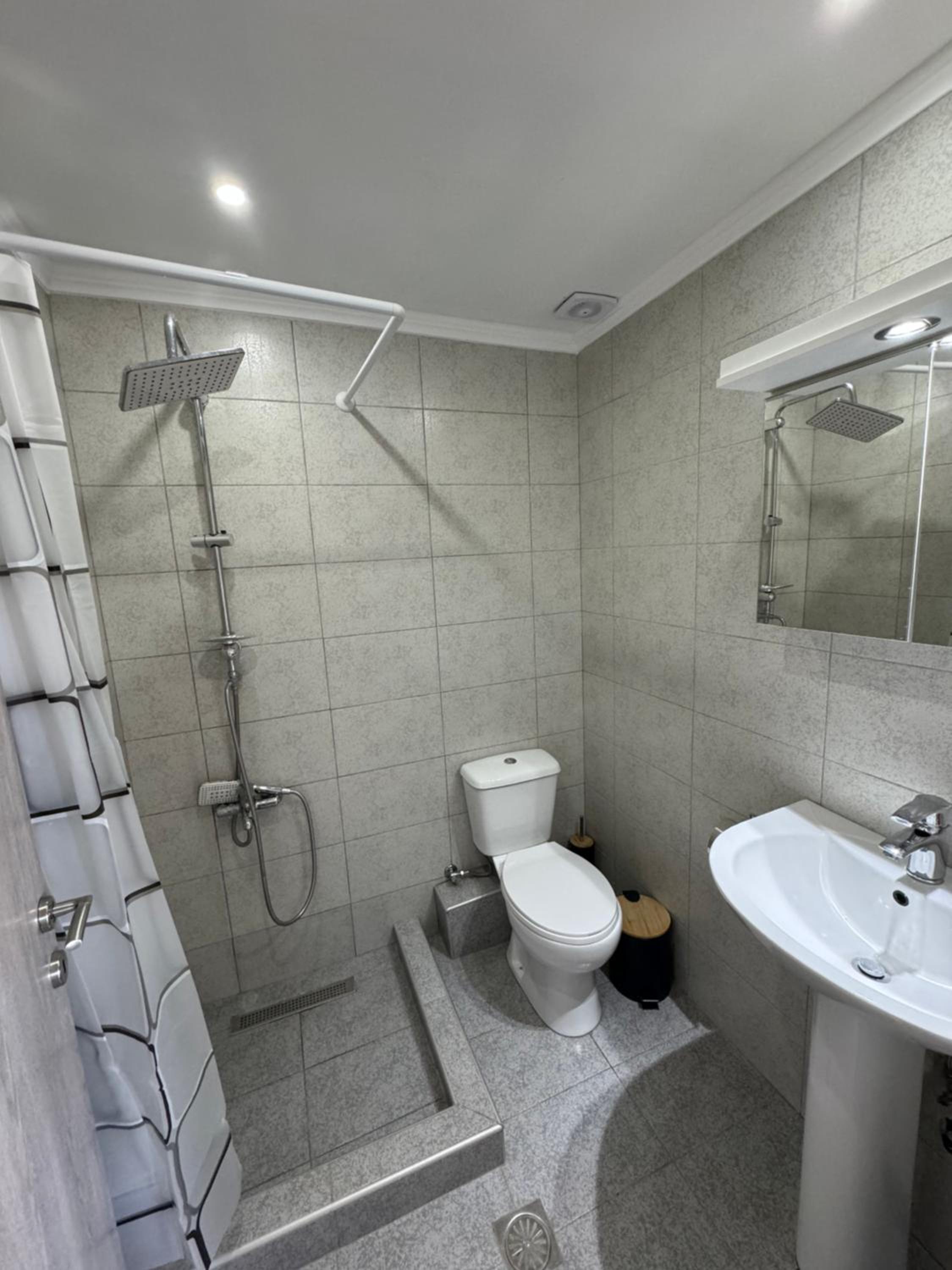 Adoniss apartmentss 1 photo 5