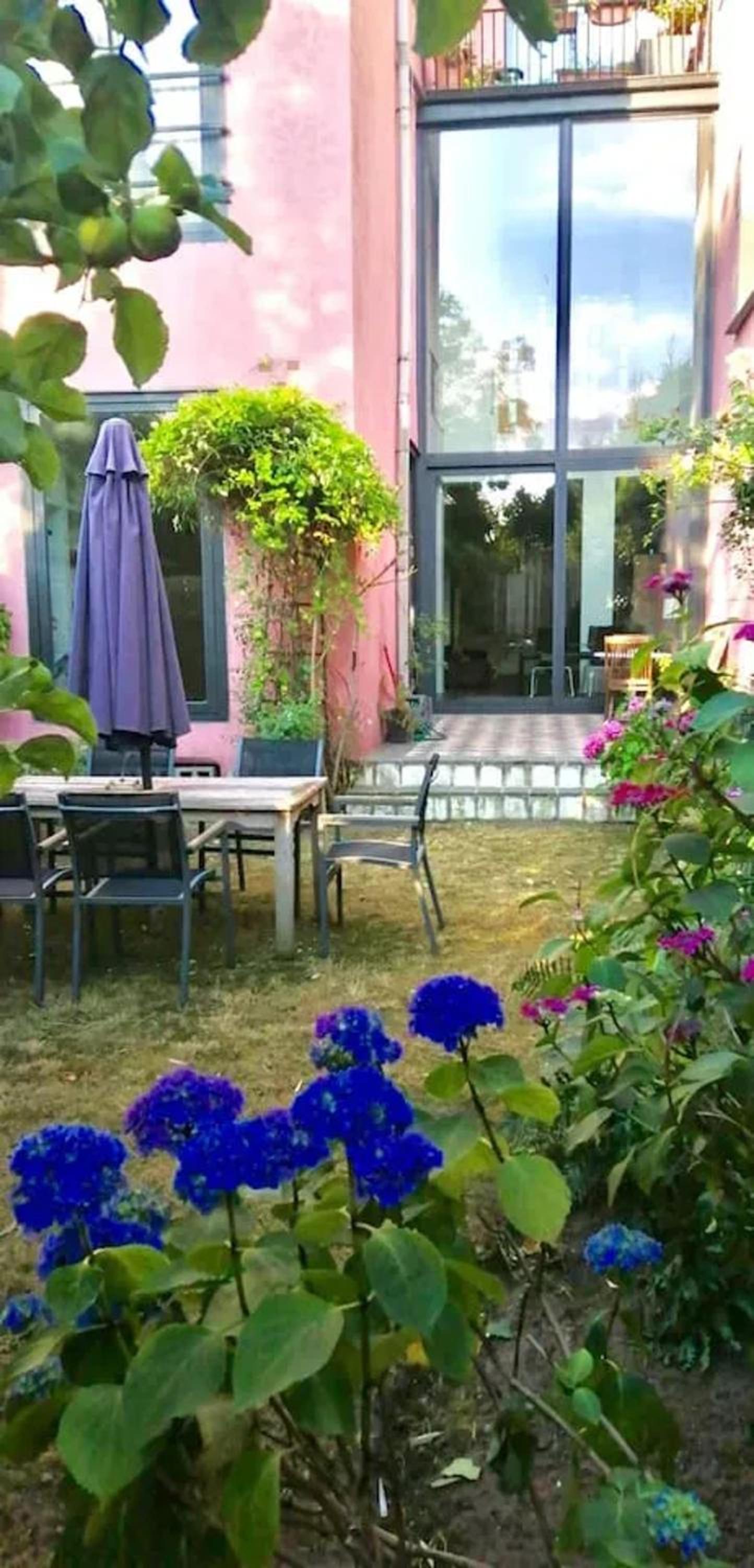 Spacious apartment in Brussels, large private garden