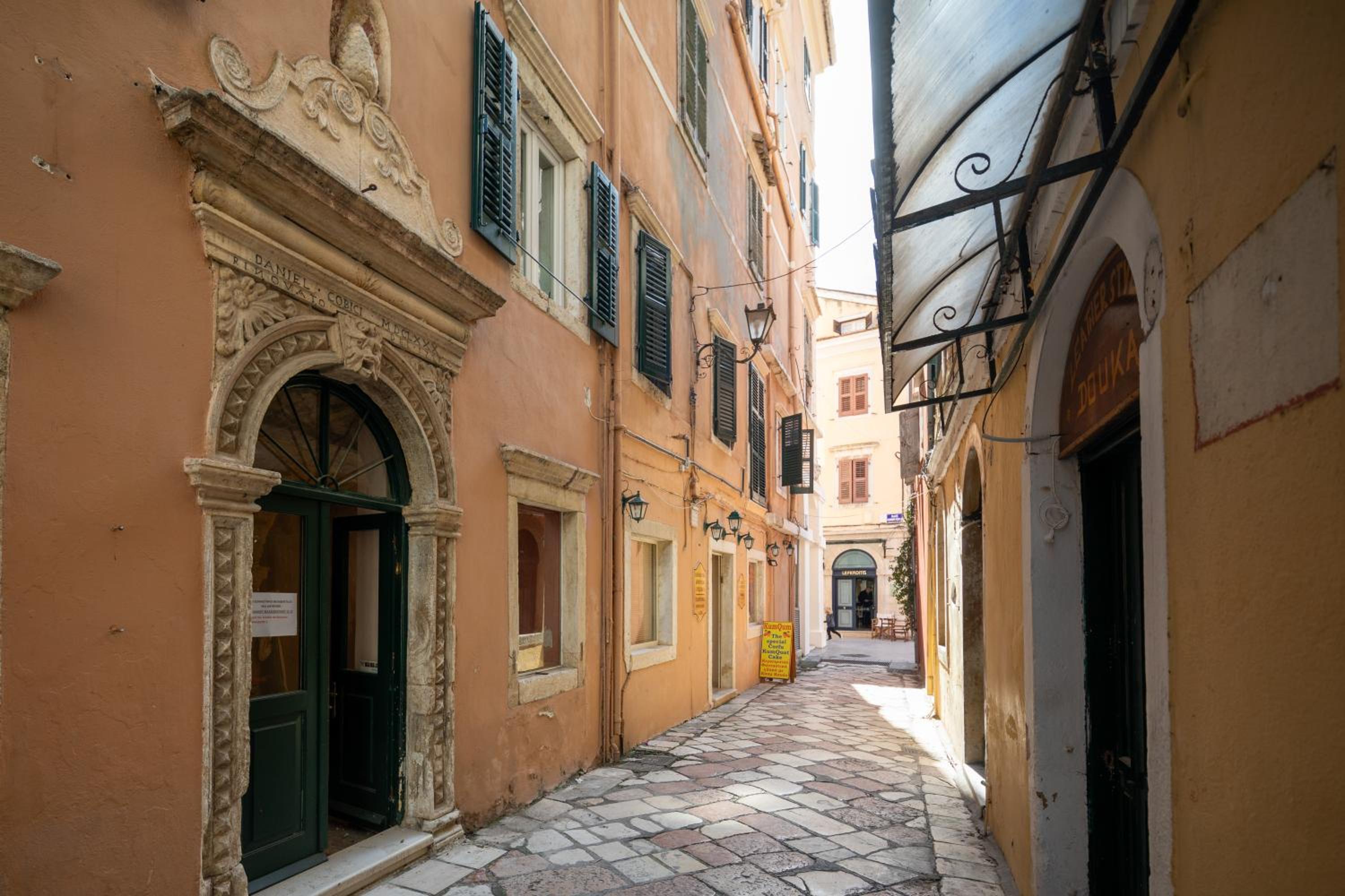 CasaNova Corfu old town center
