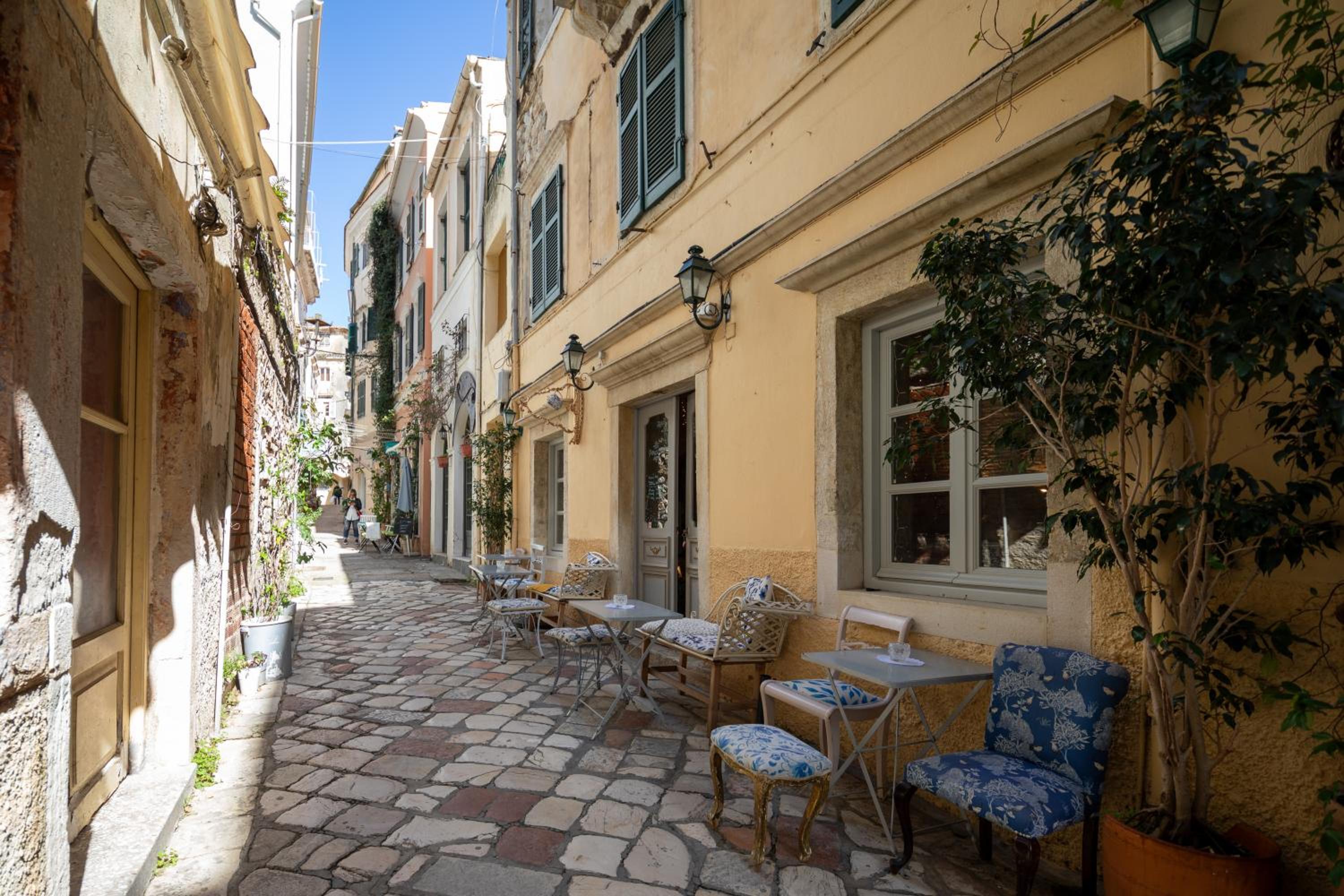 CasaNova Corfu old town center