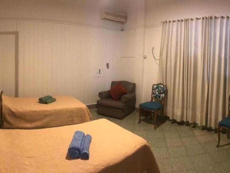 Con Garage - Casa Acogedora en el Centro de la Ciudad
