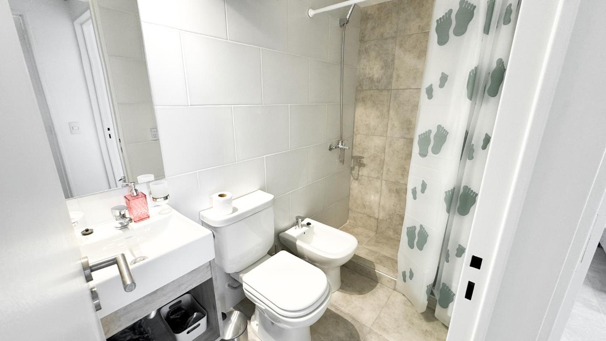 SERIETÁ 1 dormitorio con pileta y terraza