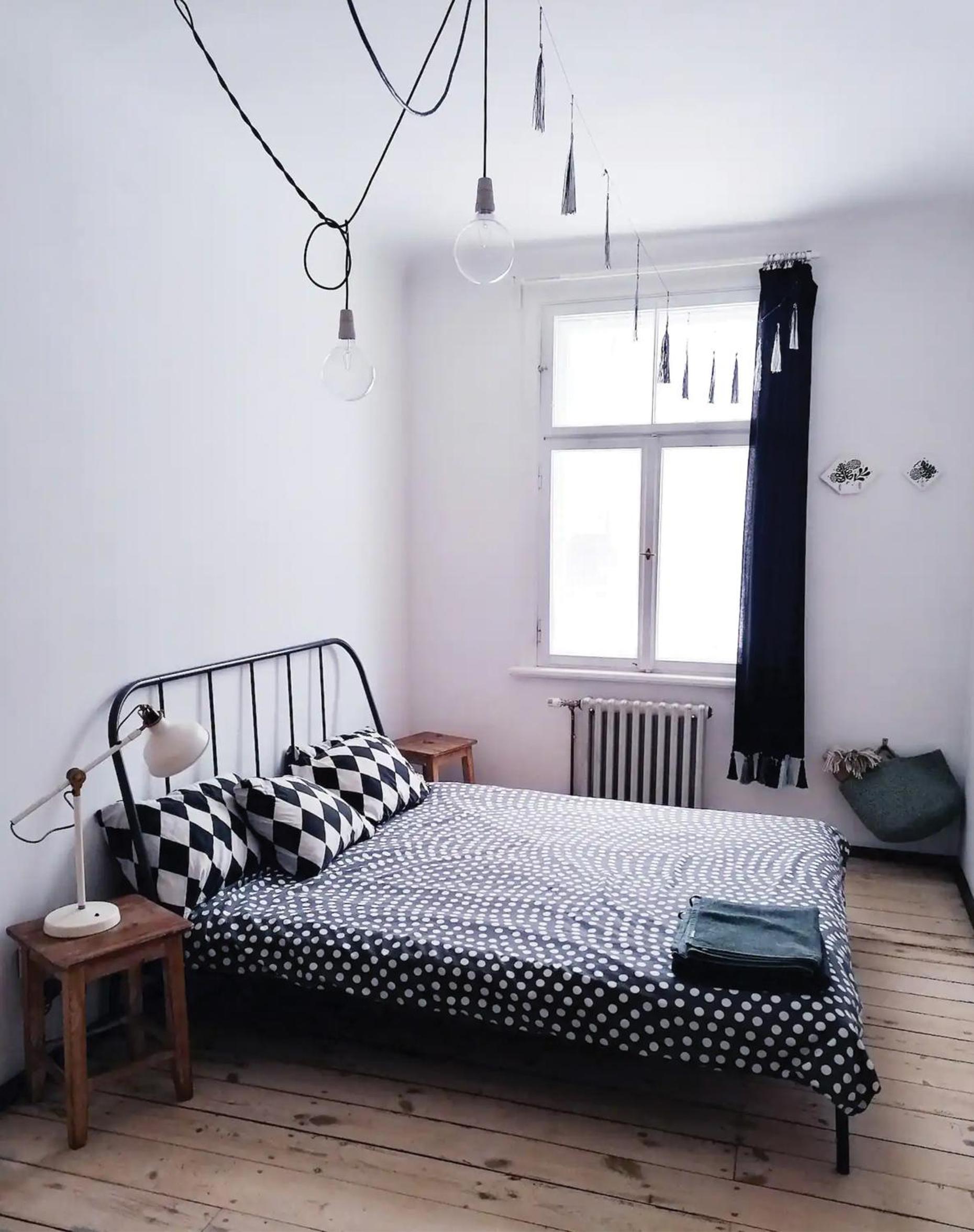 cosy apartment in a green area near center view 3