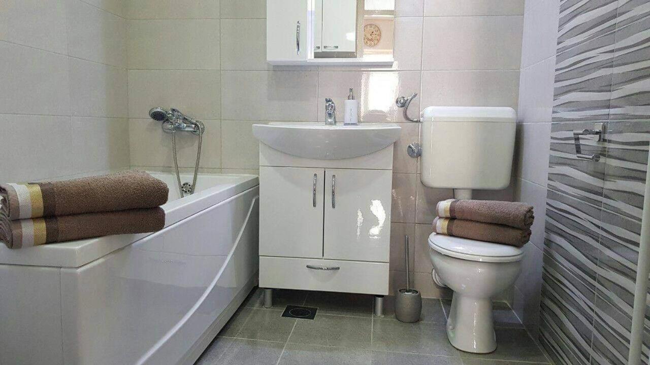 Apartman MMAYA