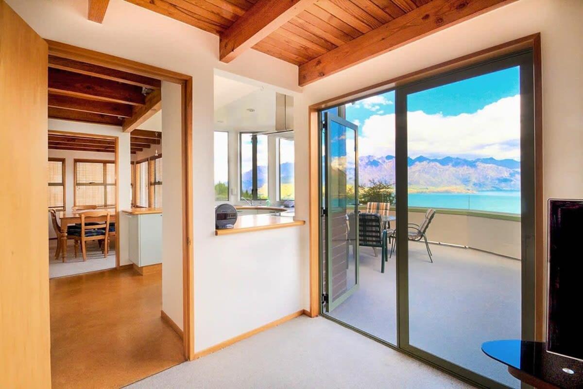 Ruby's Fernhill Vista