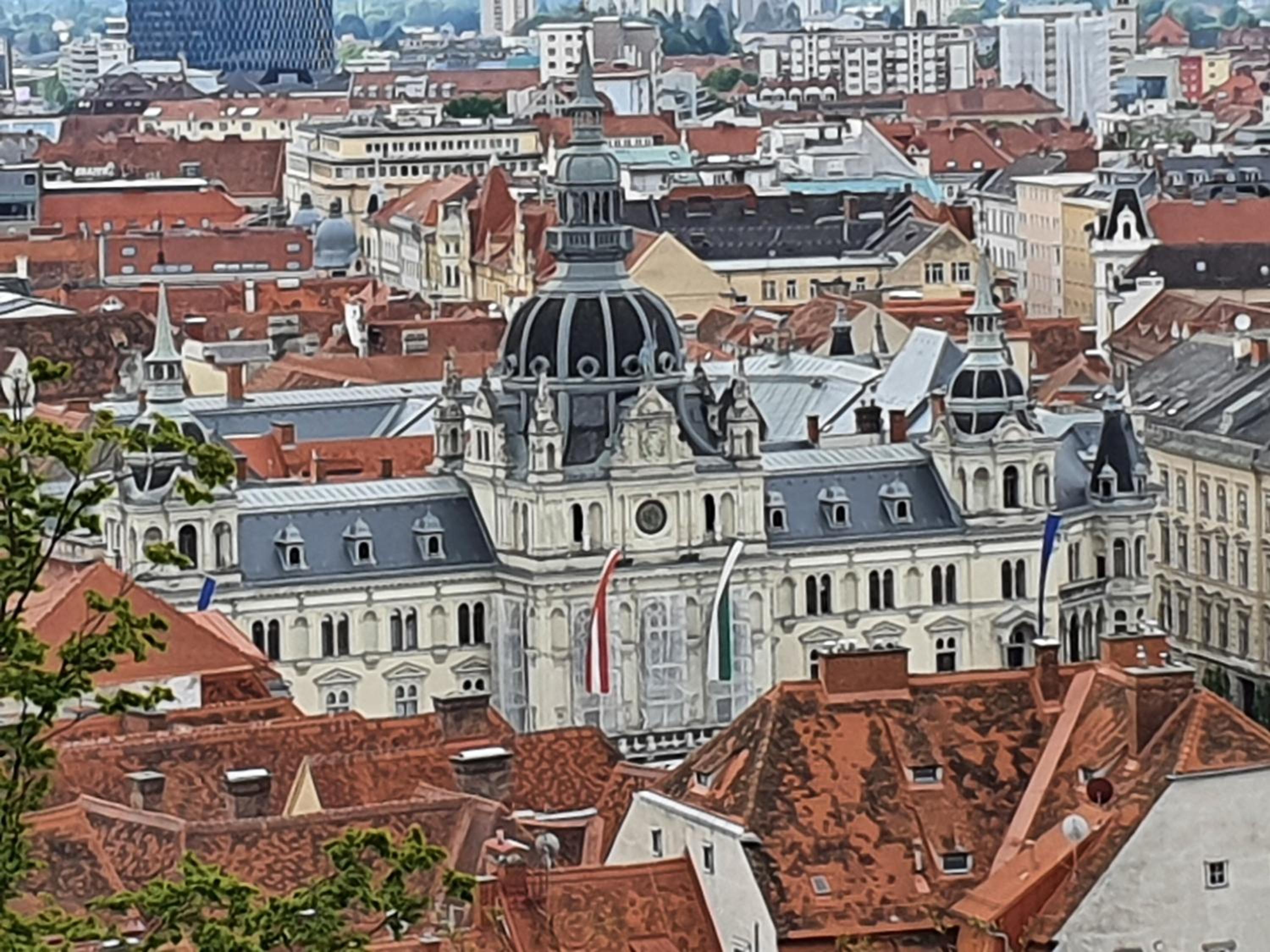 Top at Park, das luxuriöse Appartement mit Terrasse und Parkplatz im Herzen von Graz