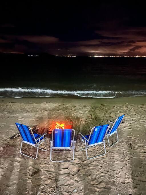 Casa Pé na Areia SC