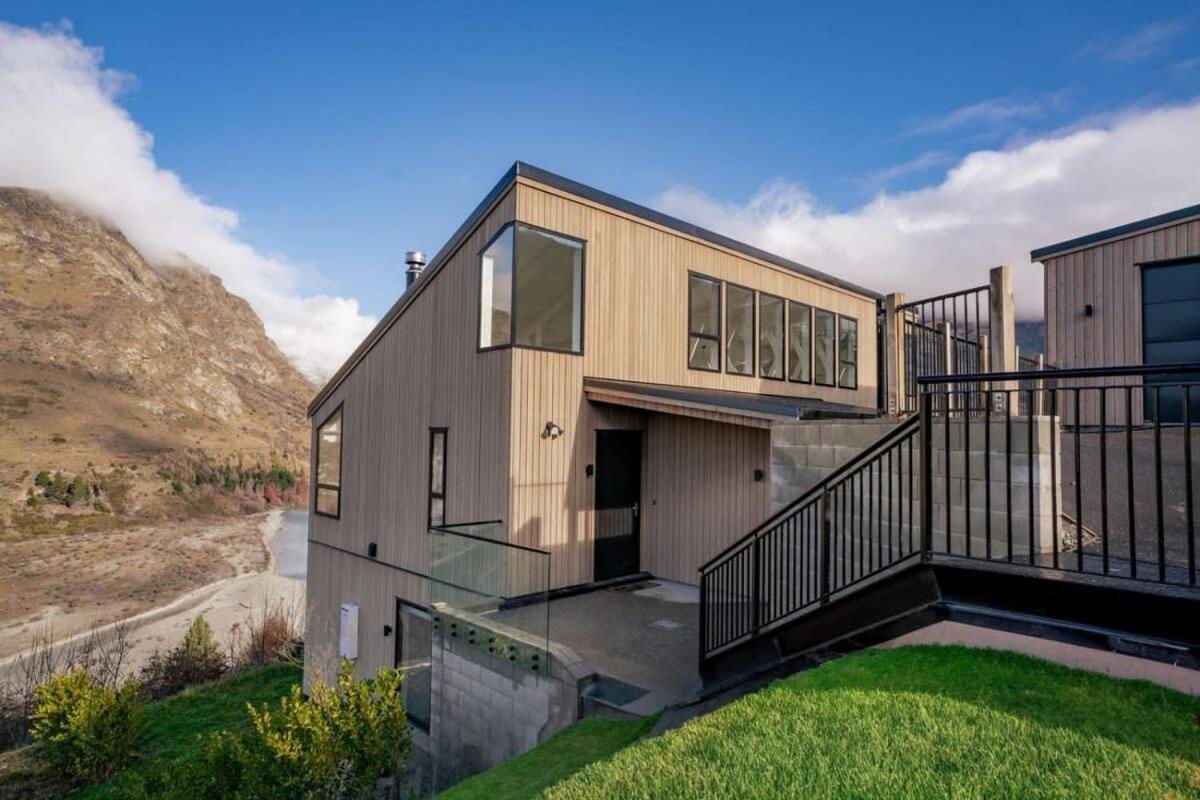 Chateau Shotover