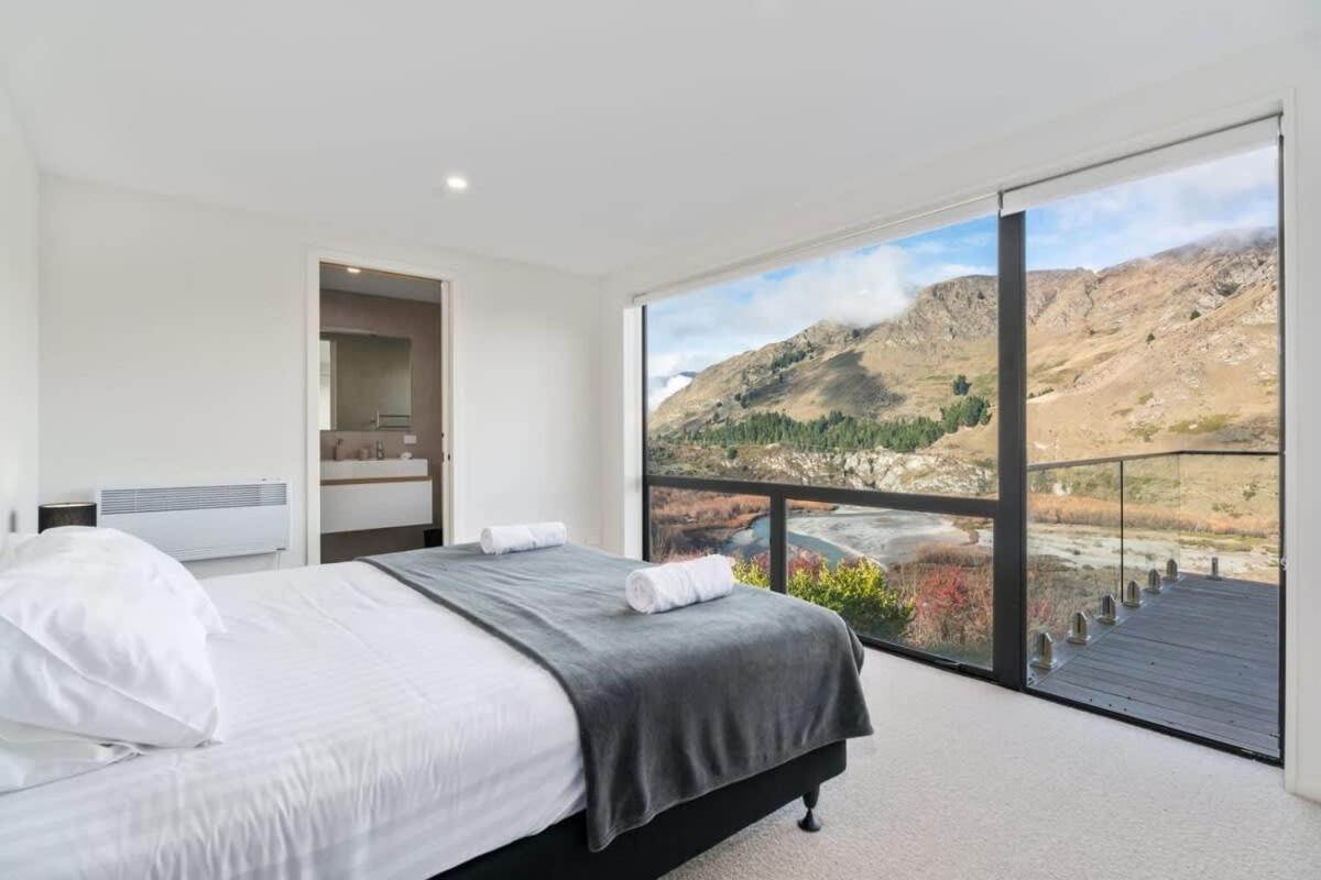 Chateau Shotover