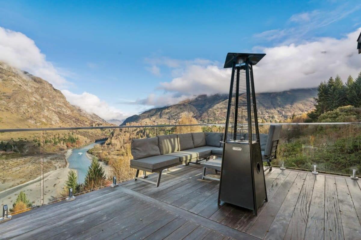 Chateau Shotover