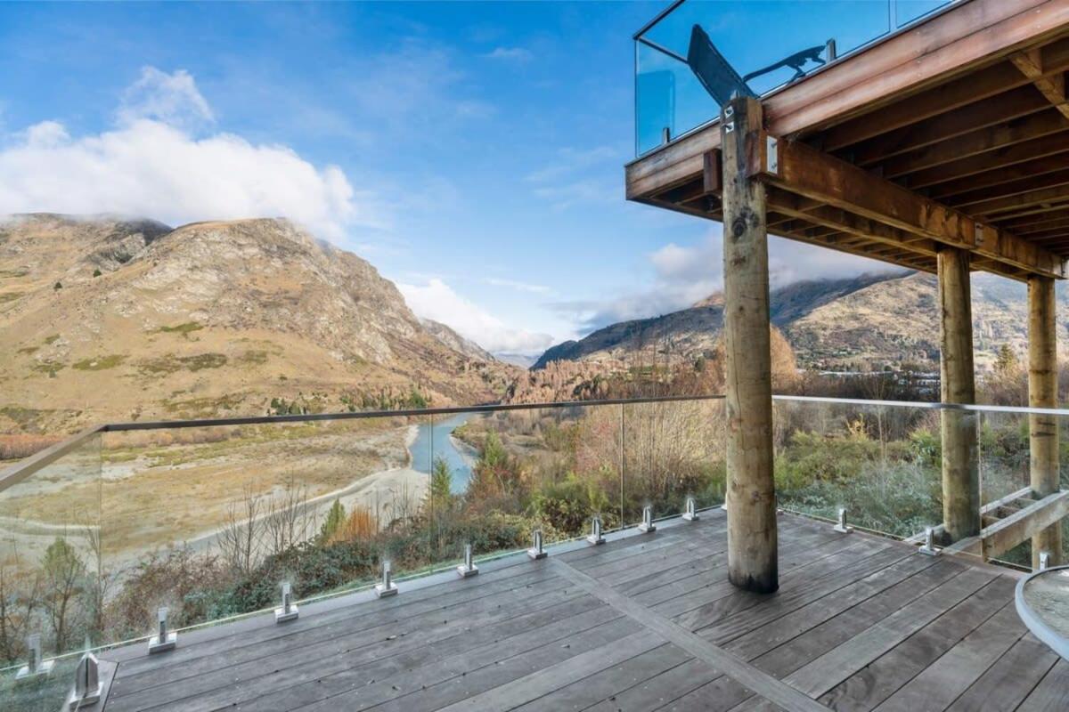 Chateau Shotover