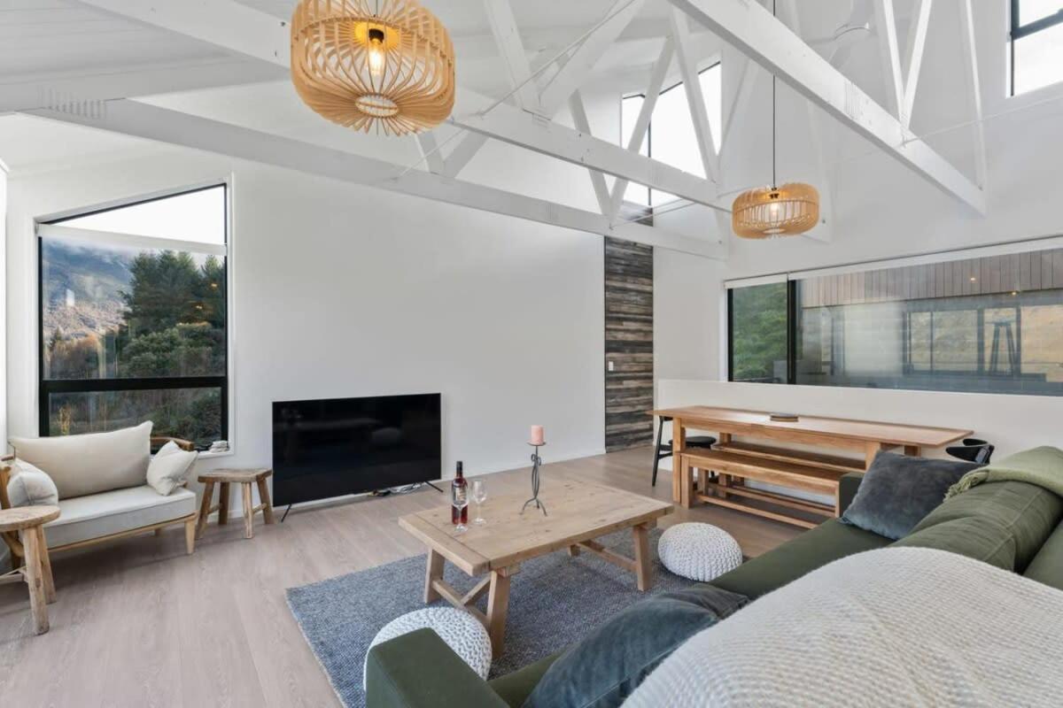 Chateau Shotover