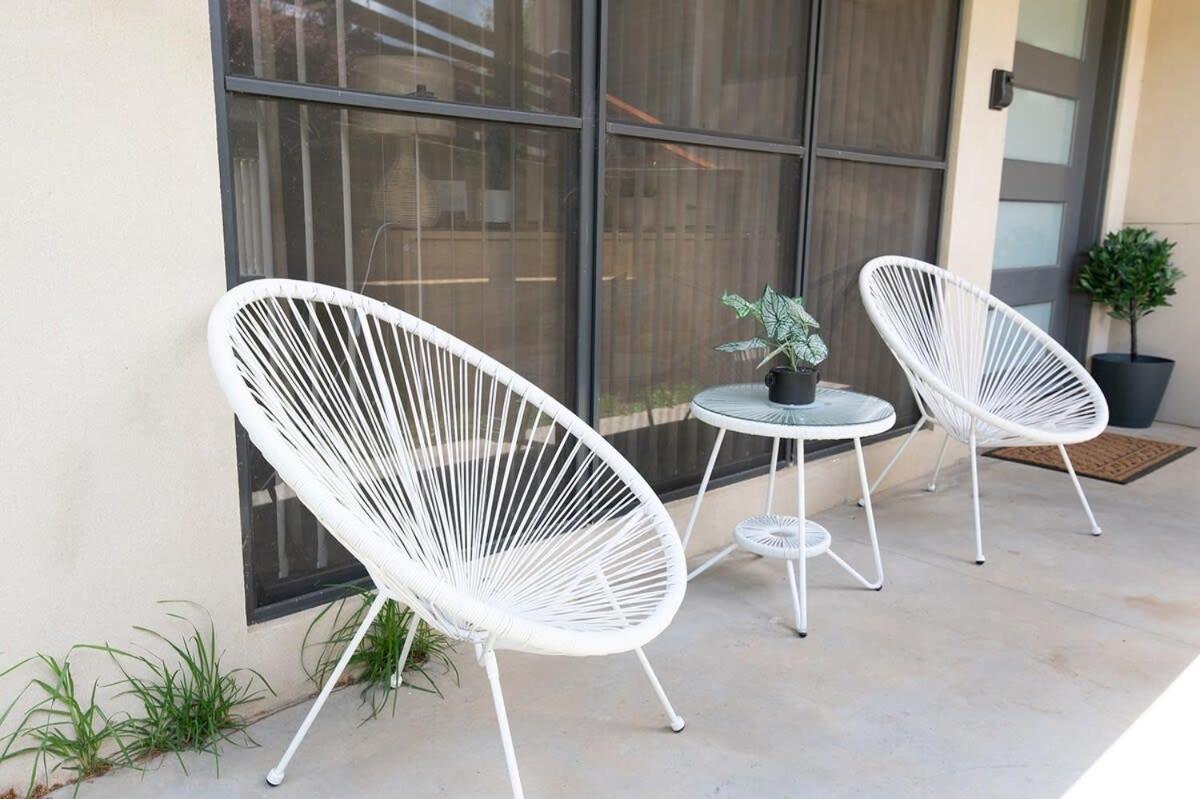 Phillip Villa, Modern & Fresh, Close to Town, Free Wifi