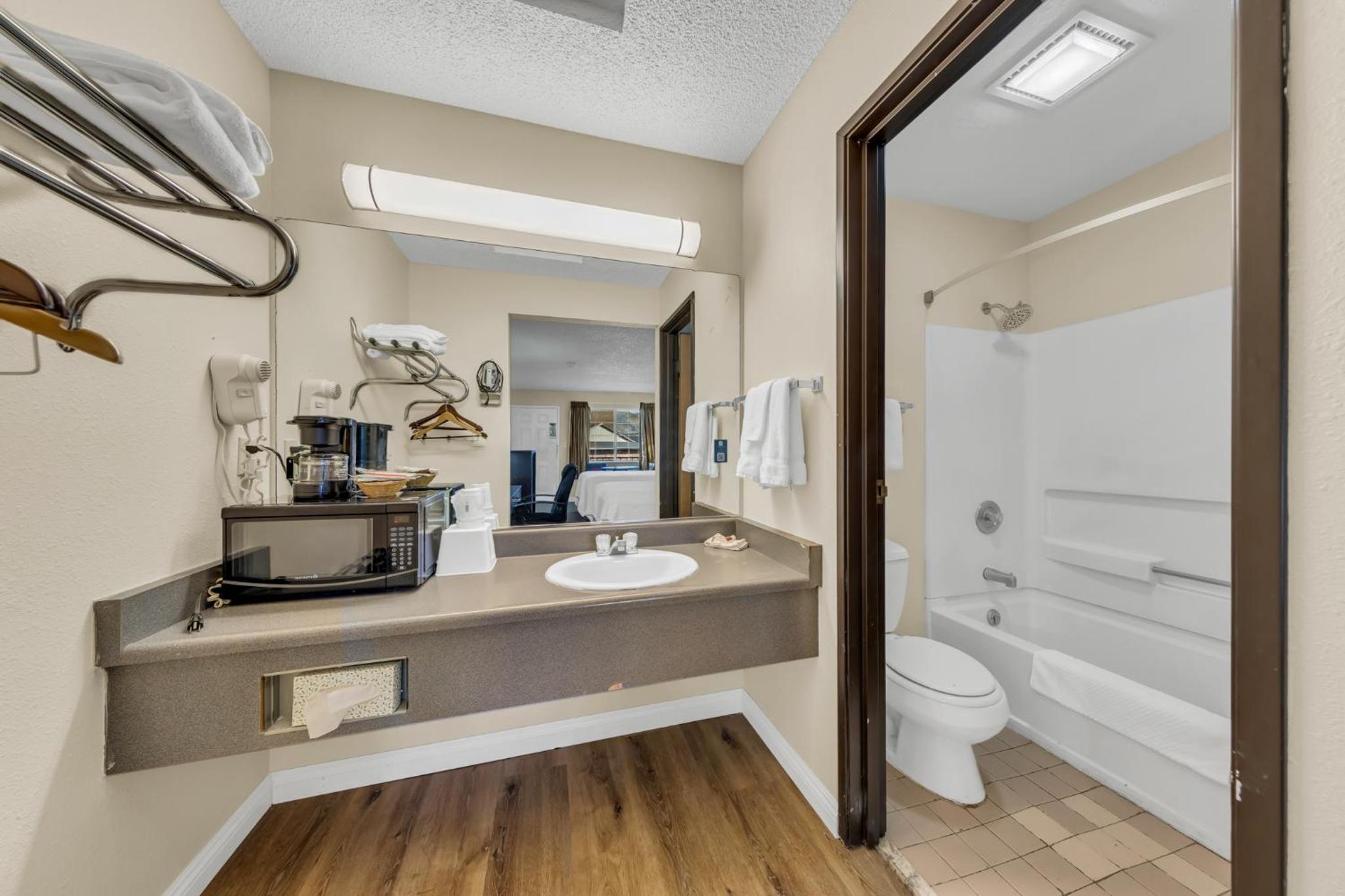 Carson City Vacations - Days Inn by Wyndham Carson City - Property Image 43
