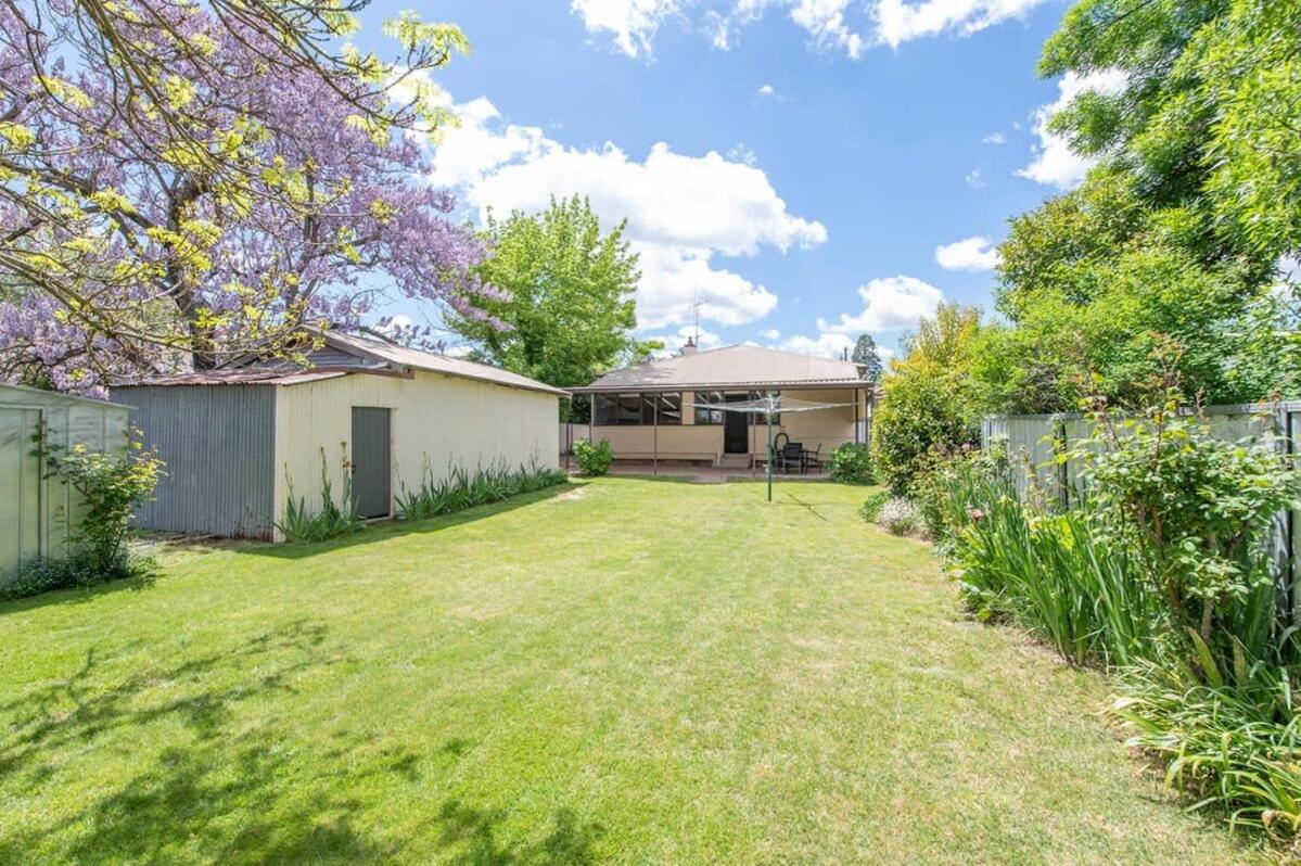 Rose Hill on Hamer, 1940s Charming Cottage near Cook Park view 4