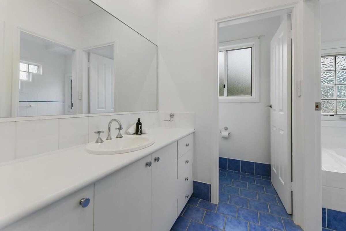 Wren Hill - Dreamy Home with Spectacular Views