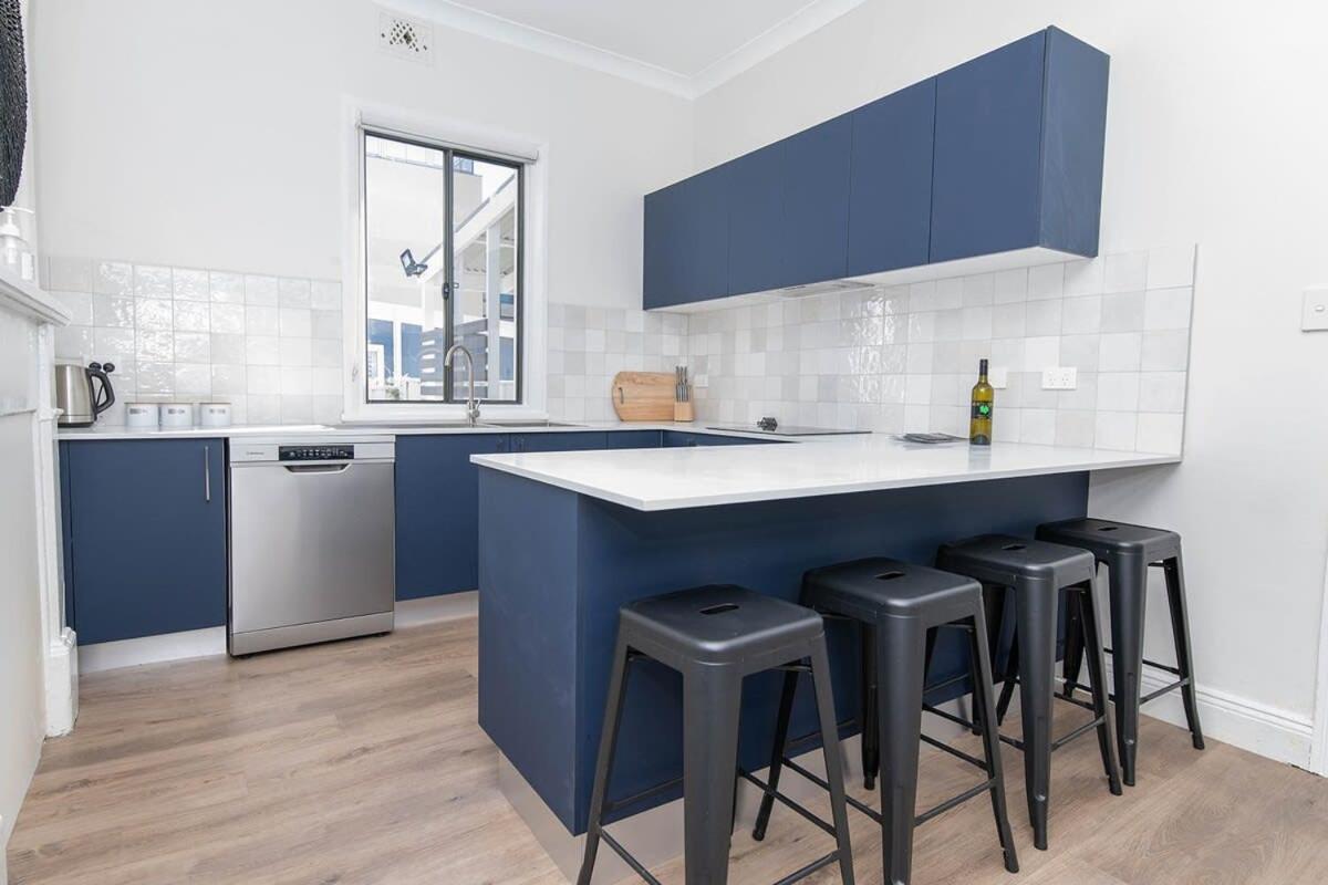 McNamara Lane - CBD, Firepit, 7 Smart TVs, Sleeps 11 view 3